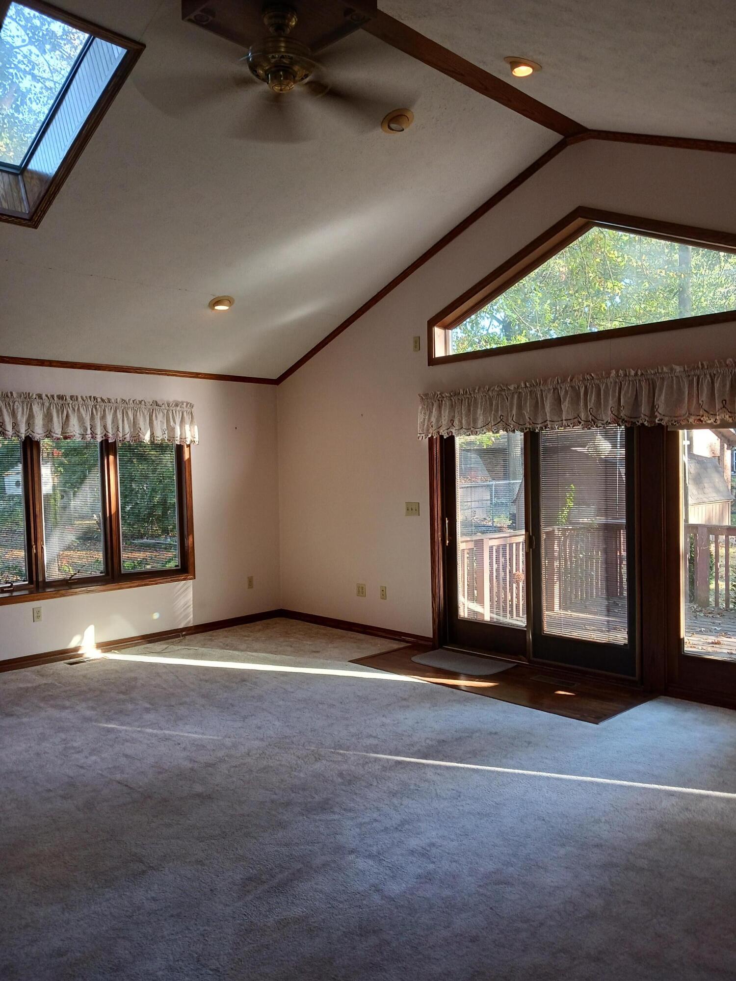 2010 Barnsbury Court, Celina, Ohio 45822