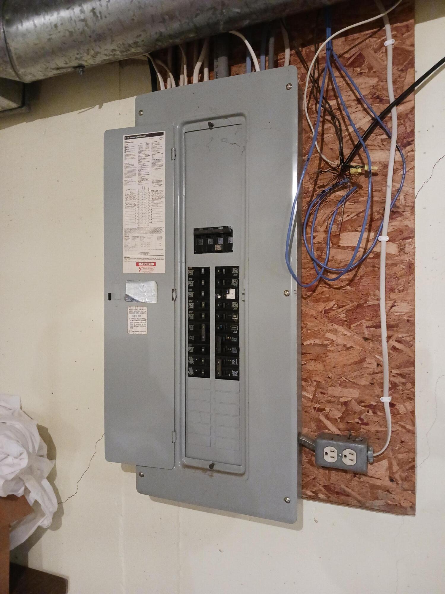 2010 Barnsbury Court, Celina, Ohio 45822