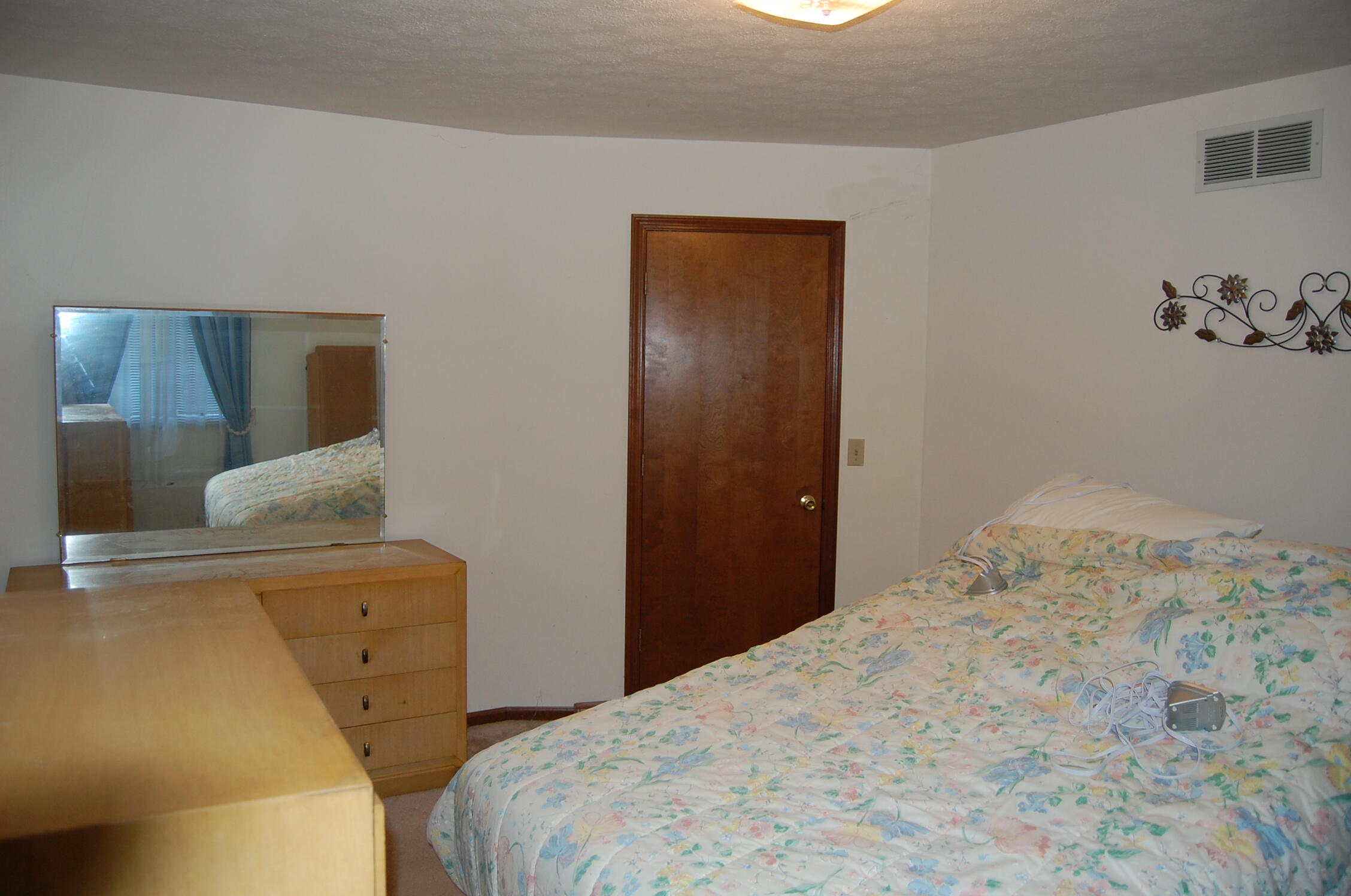 1883 Shawnee Drive, Sidney, Ohio 45365