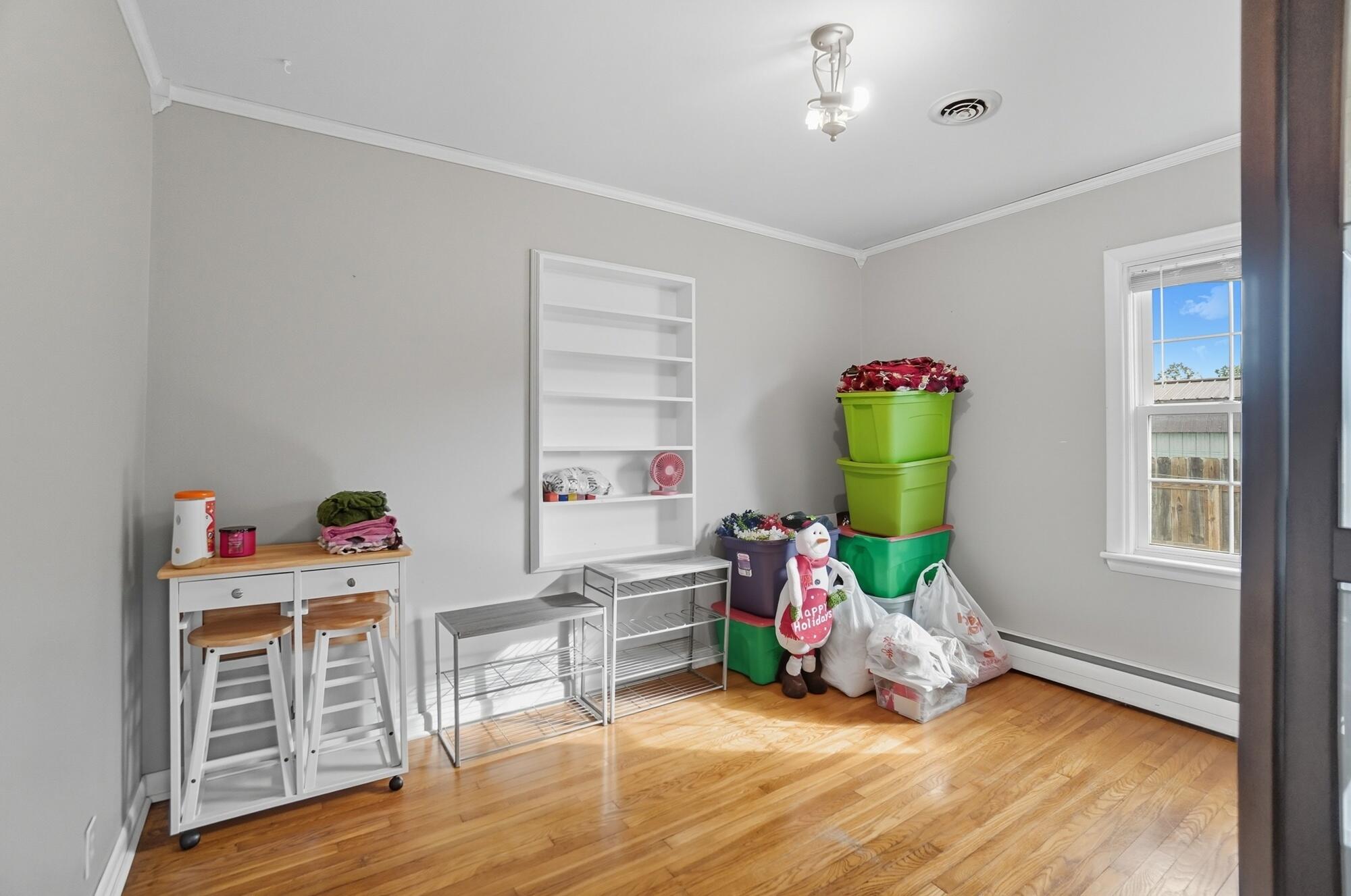 208 South Street, Anna, Ohio 45302