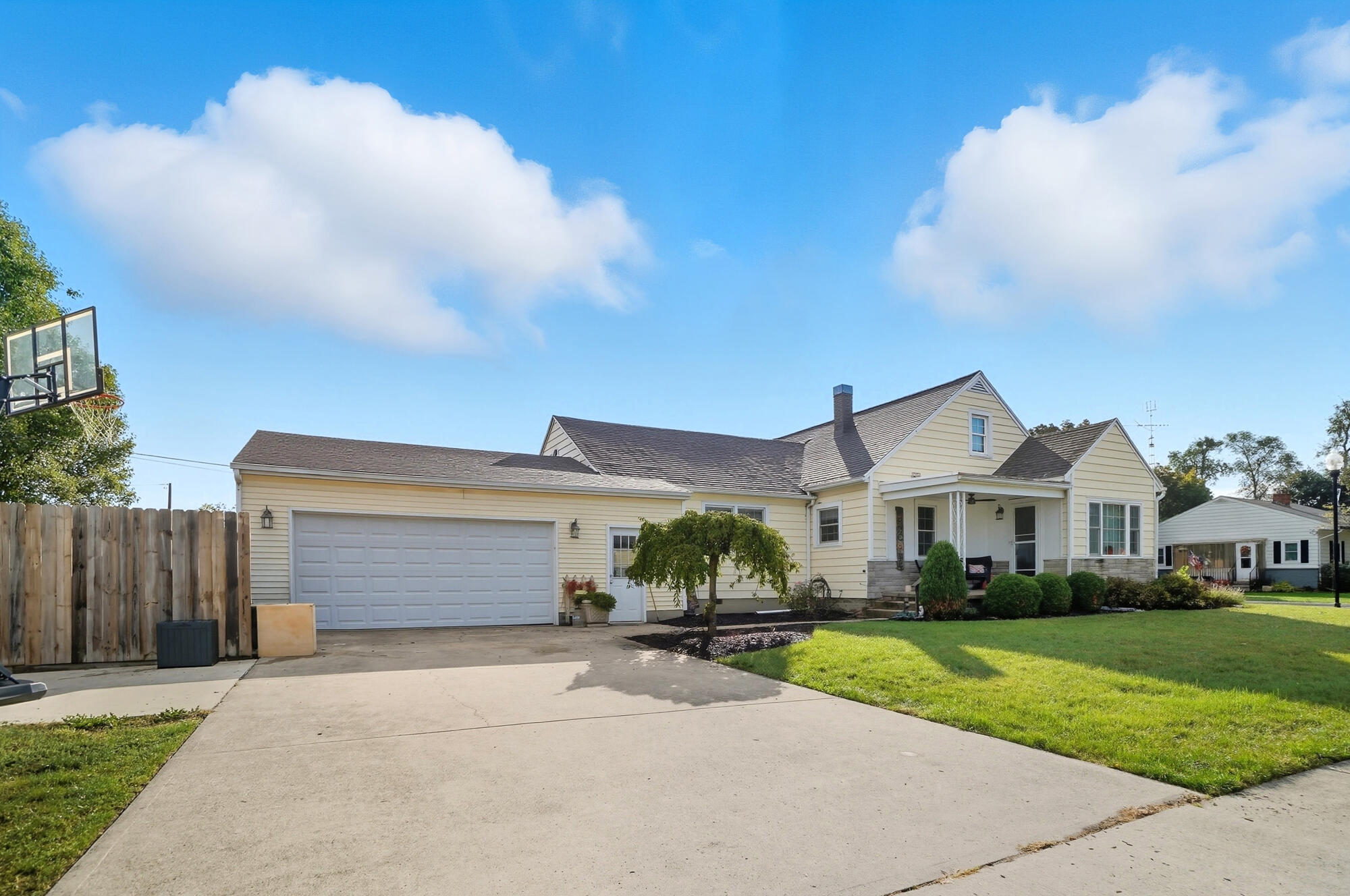 208 South Street, Anna, Ohio 45302