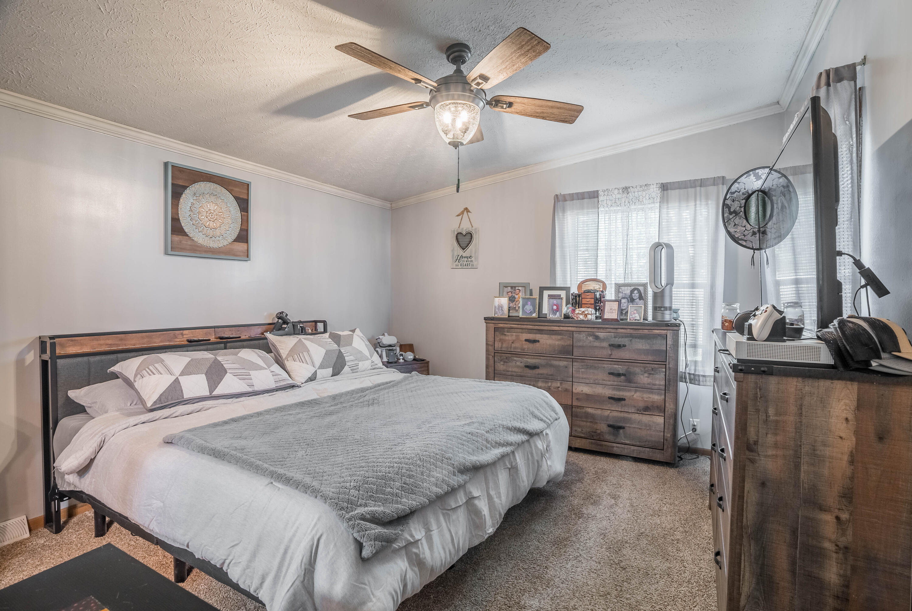 210 Lyndhurst Drive, Piqua, Ohio 45356