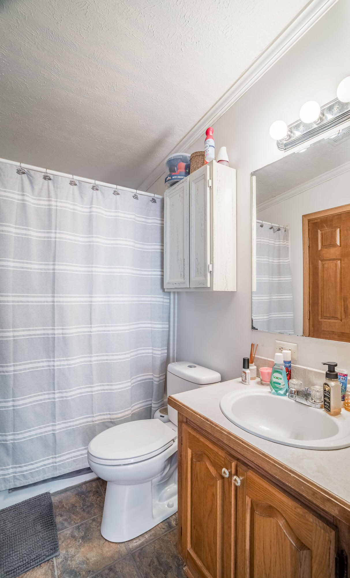 210 Lyndhurst Drive, Piqua, Ohio 45356