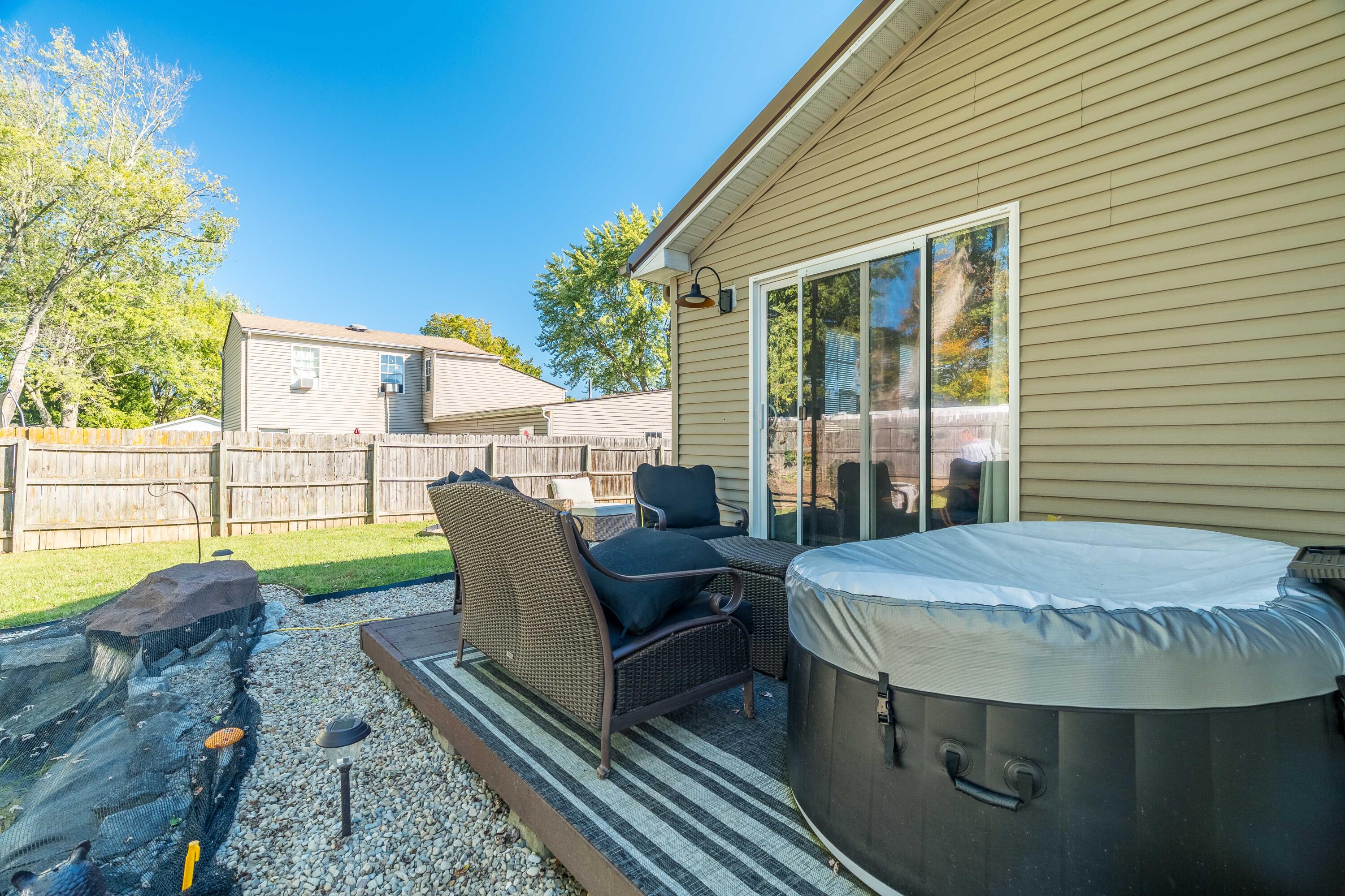 210 Lyndhurst Drive, Piqua, Ohio 45356