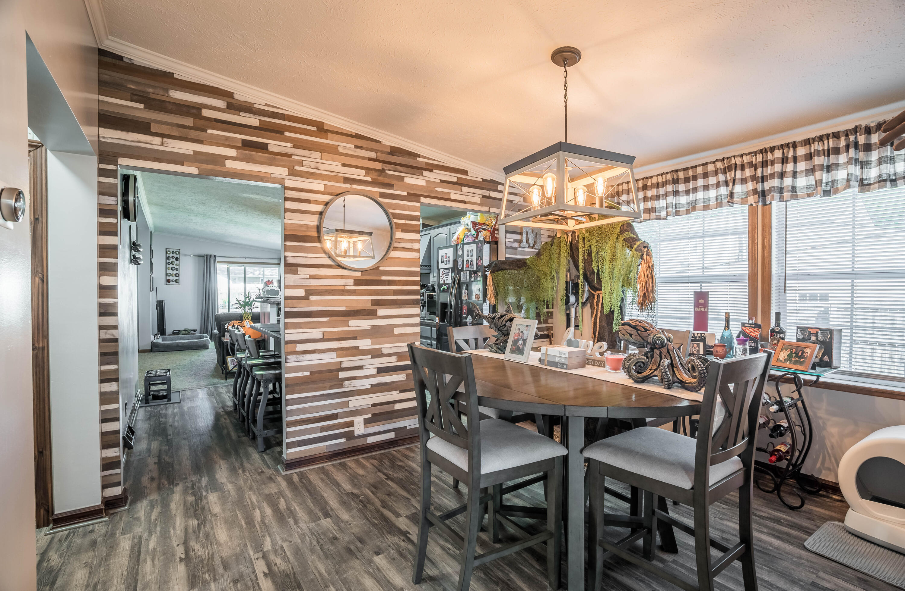 210 Lyndhurst Drive, Piqua, Ohio 45356