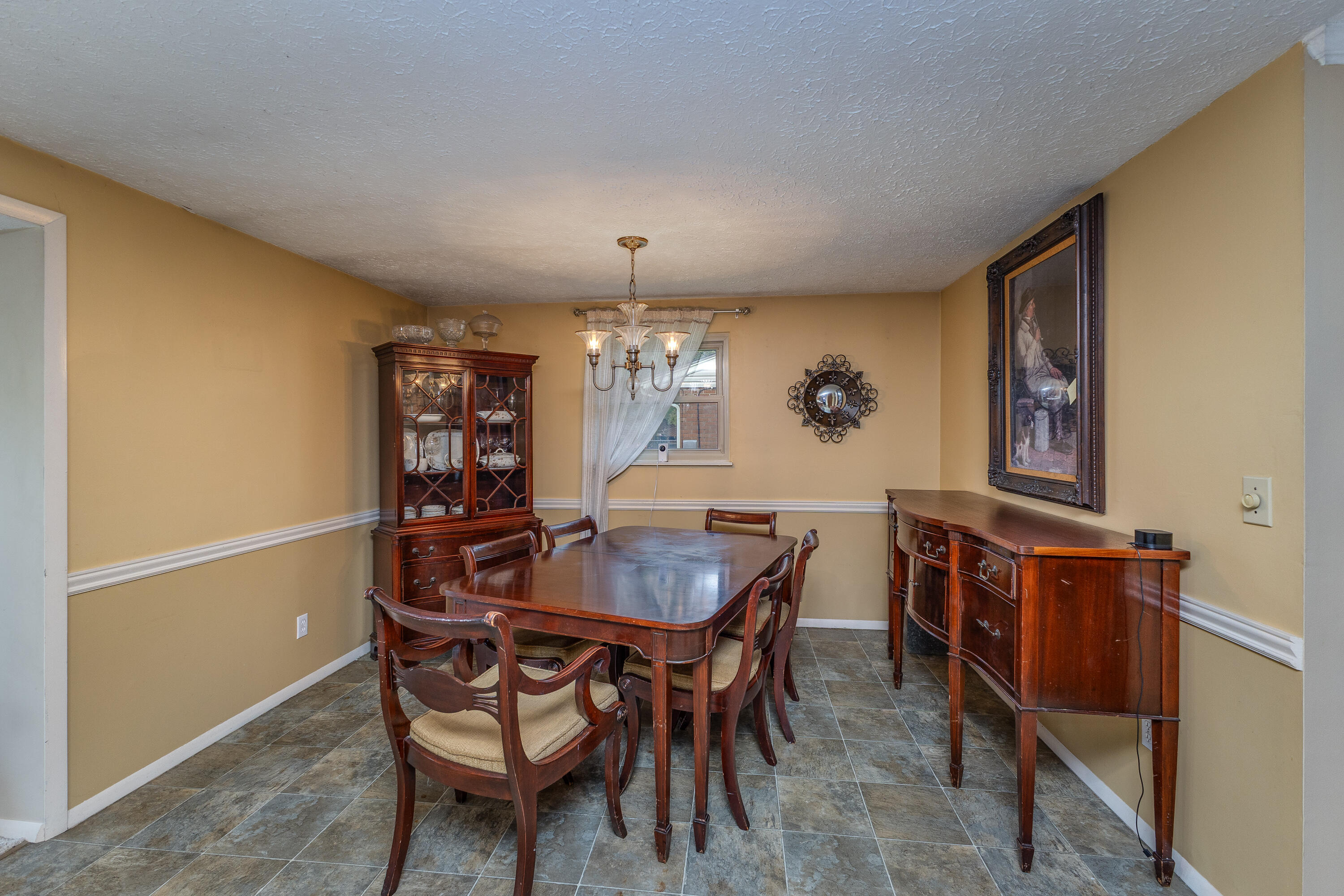 109 Silverstone Drive, Englewood, Ohio 45322