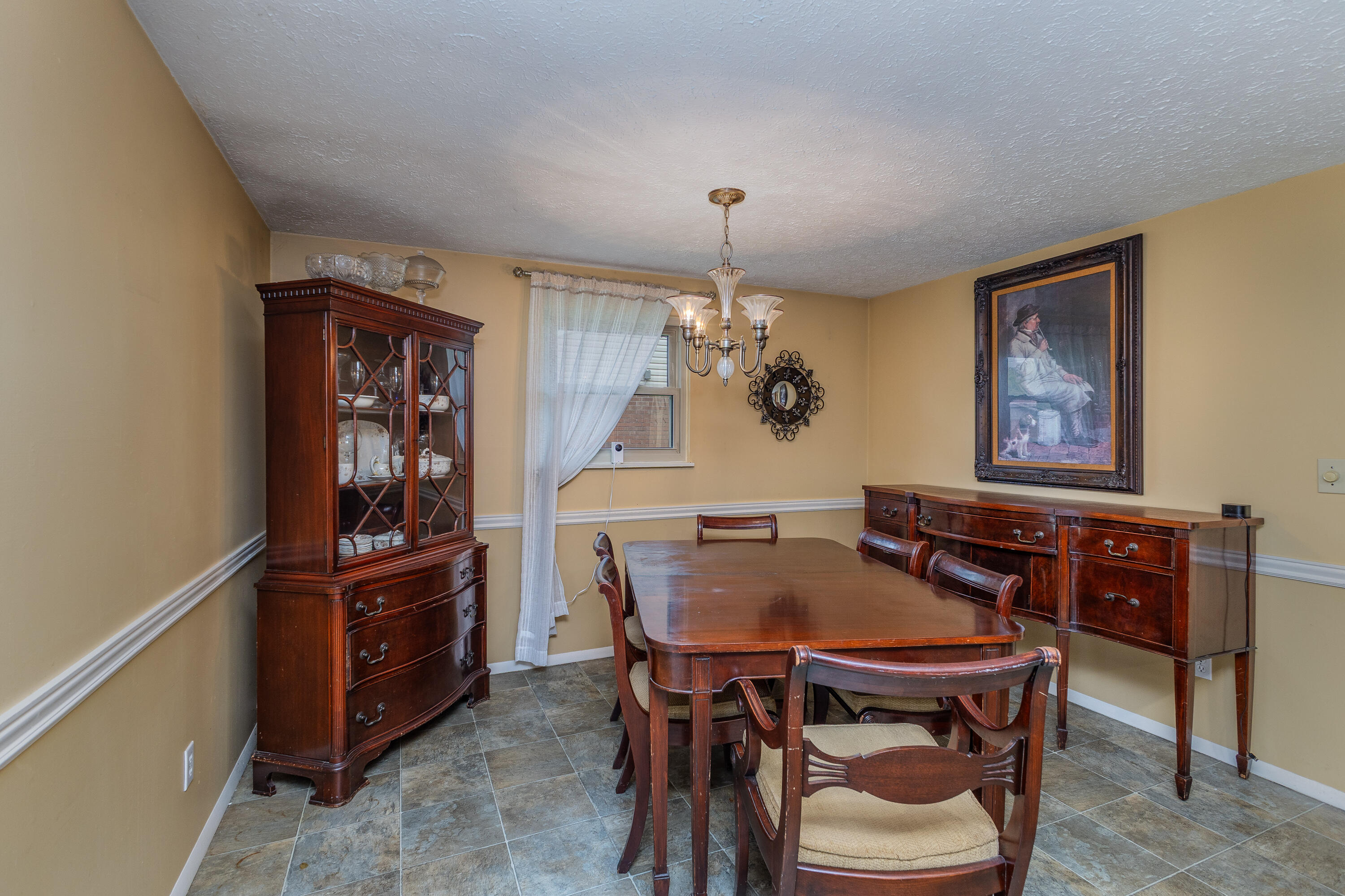 109 Silverstone Drive, Englewood, Ohio 45322