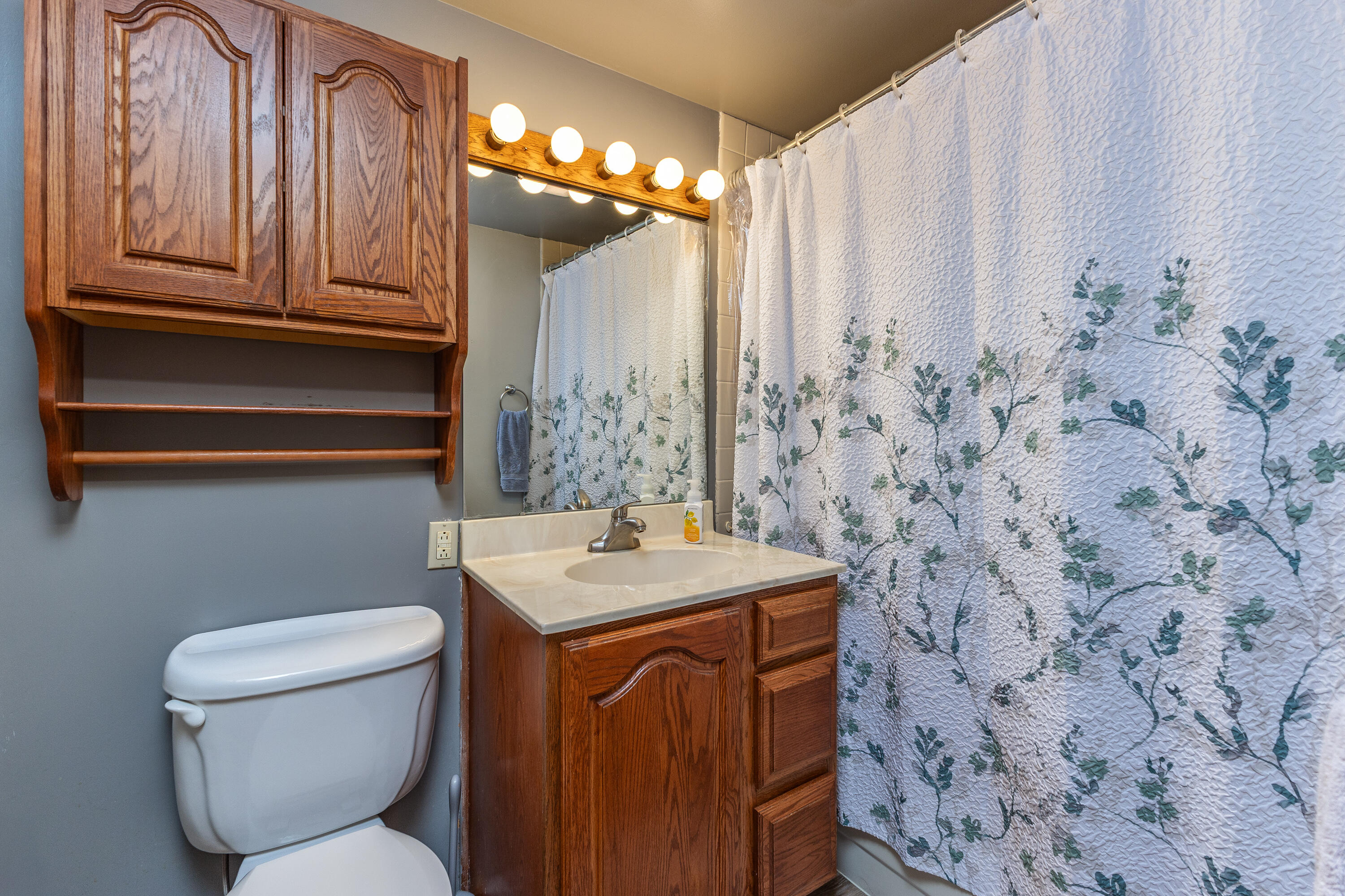 109 Silverstone Drive, Englewood, Ohio 45322