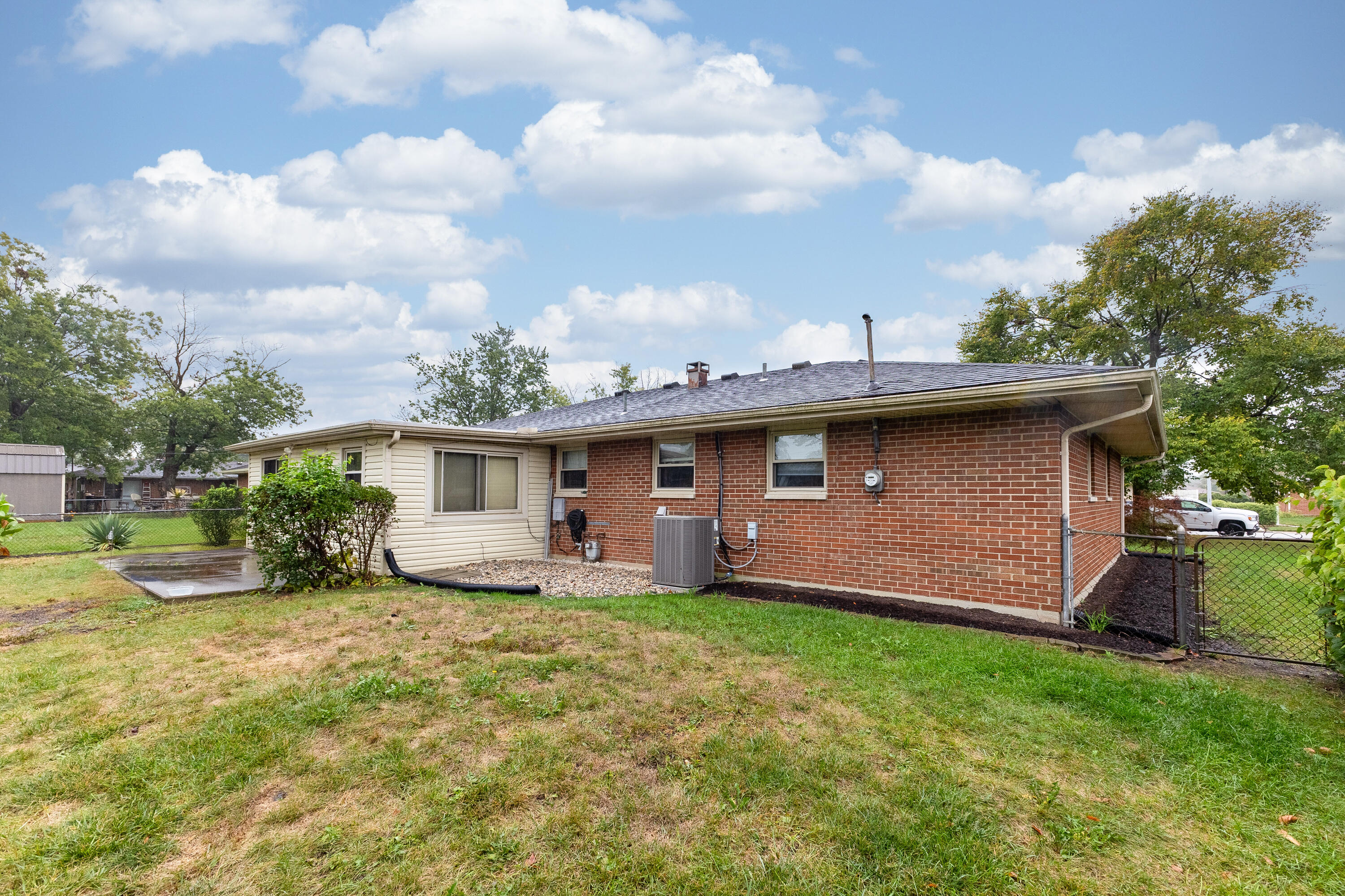 109 Silverstone Drive, Englewood, Ohio 45322