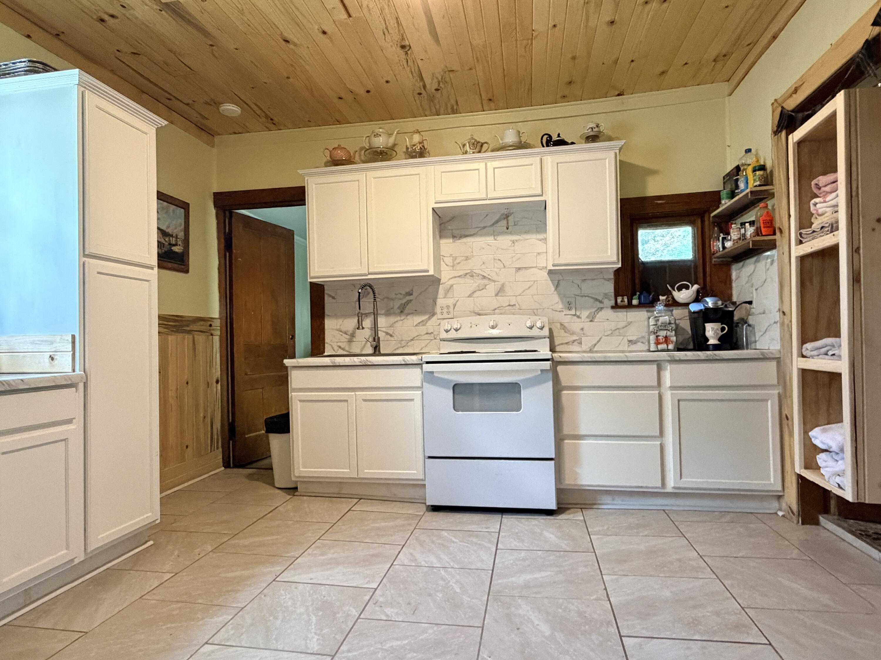 325 Chillicothe Avenue, Bellefontaine, Ohio 43311