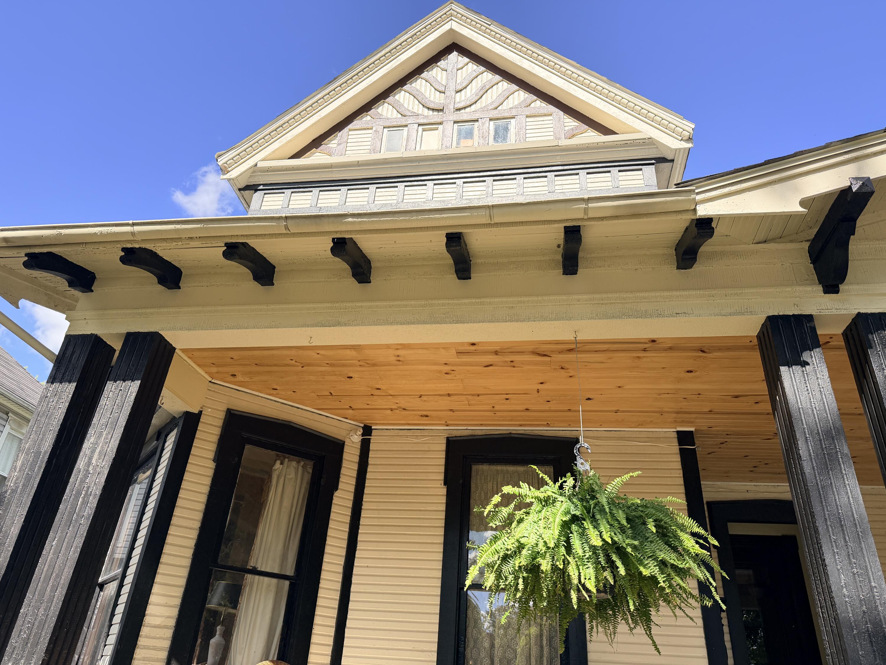 325 Chillicothe Avenue, Bellefontaine, Ohio 43311