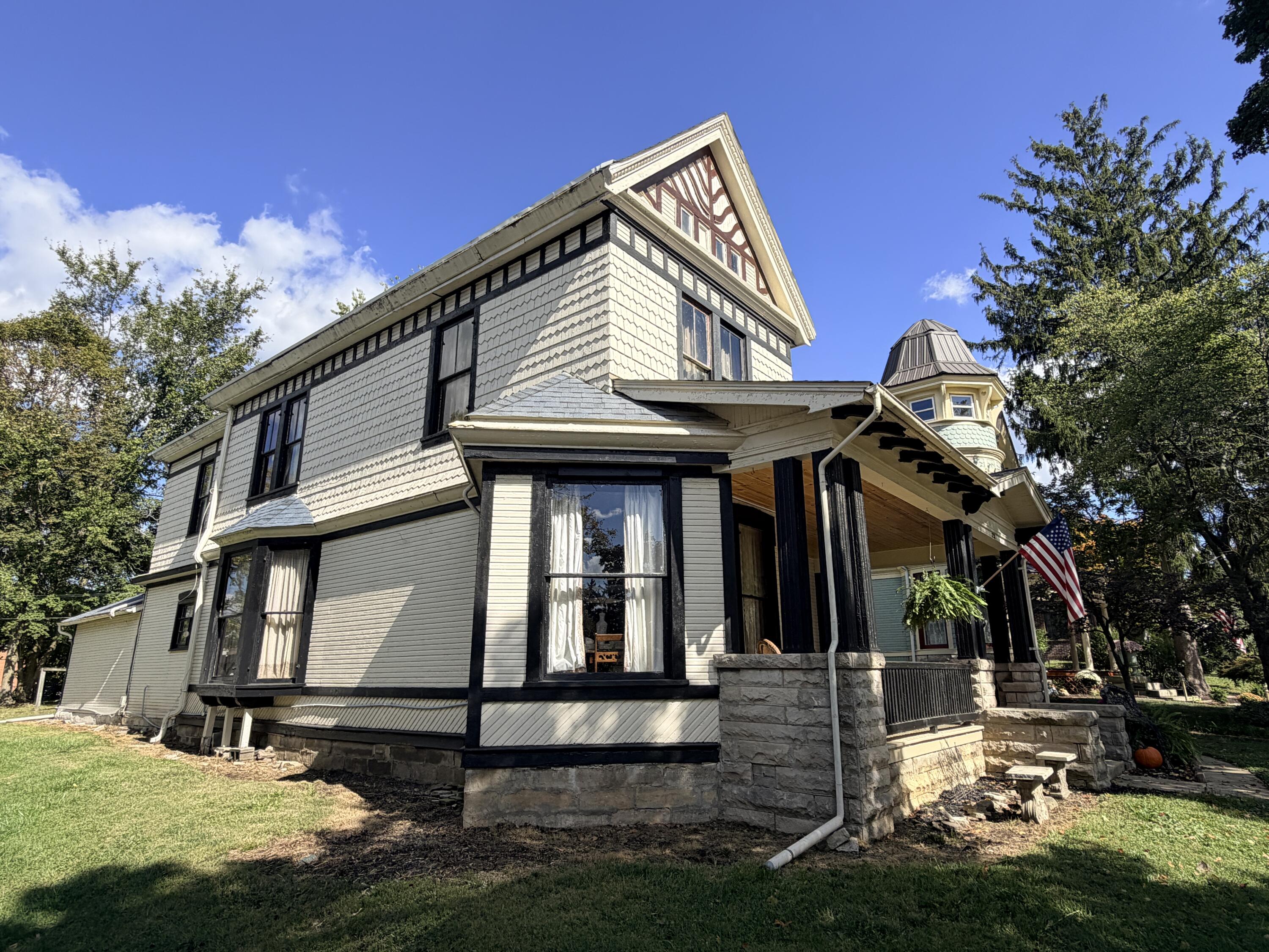 325 Chillicothe Avenue, Bellefontaine, Ohio 43311