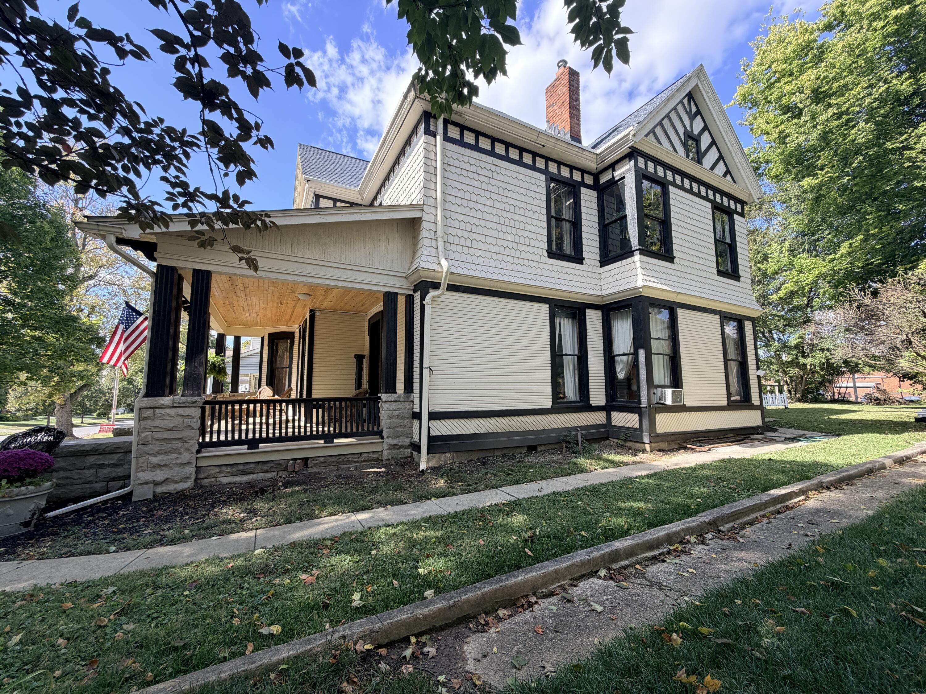 325 Chillicothe Avenue, Bellefontaine, Ohio 43311