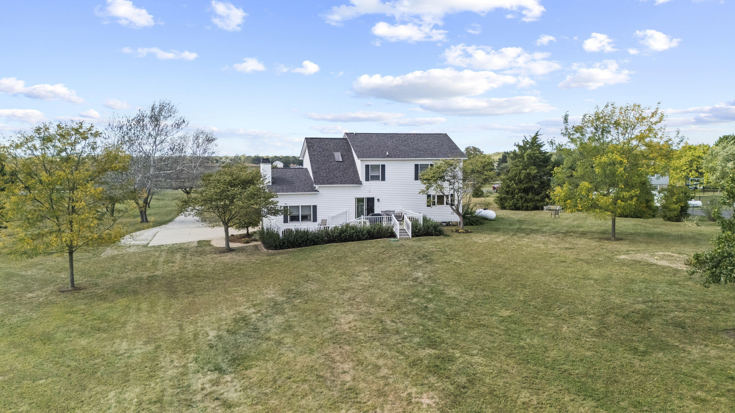 1400 Funderburg Road, New Carlisle, Ohio 45344