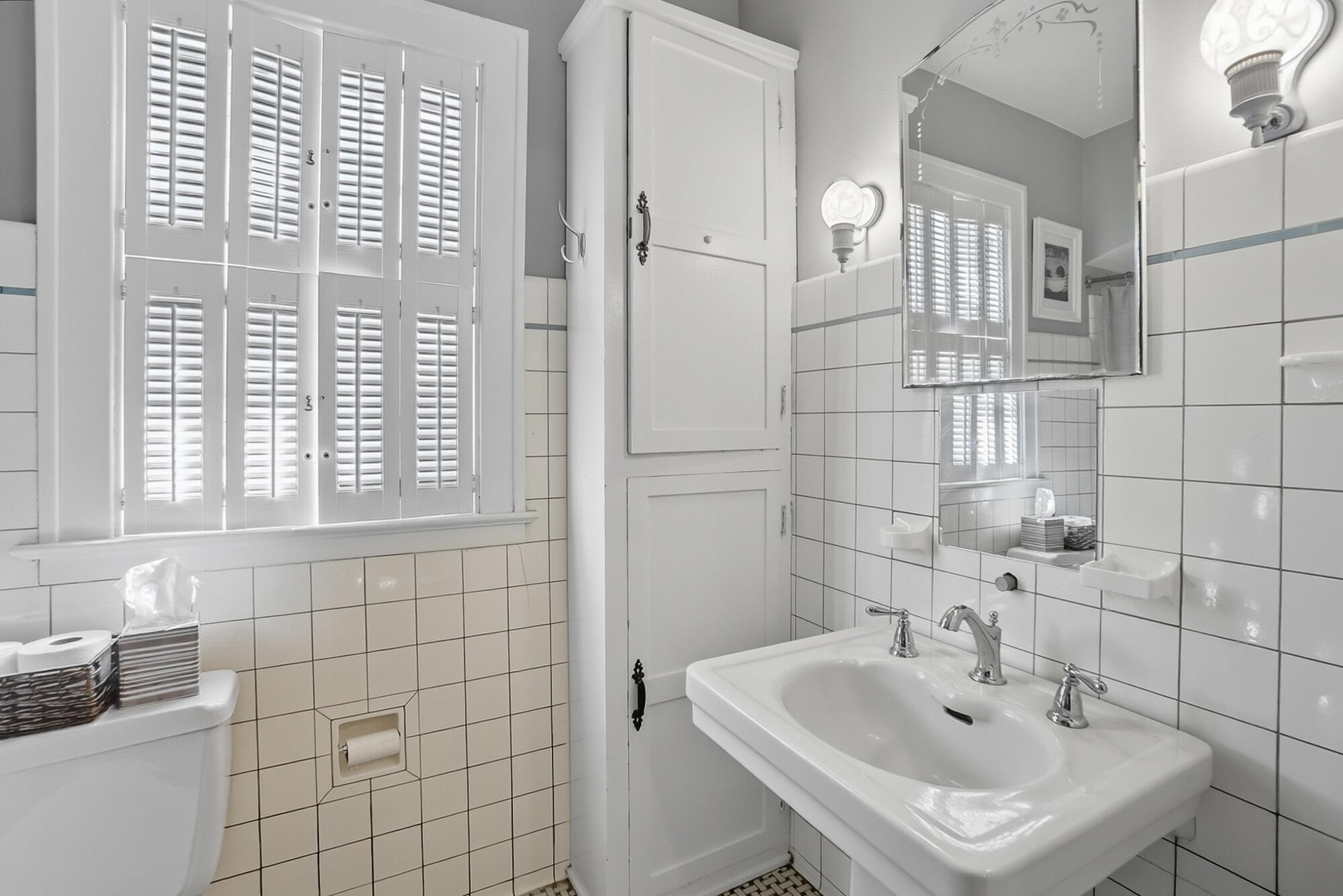 2002 Fountain Boulevard, Springfield, Ohio 45504