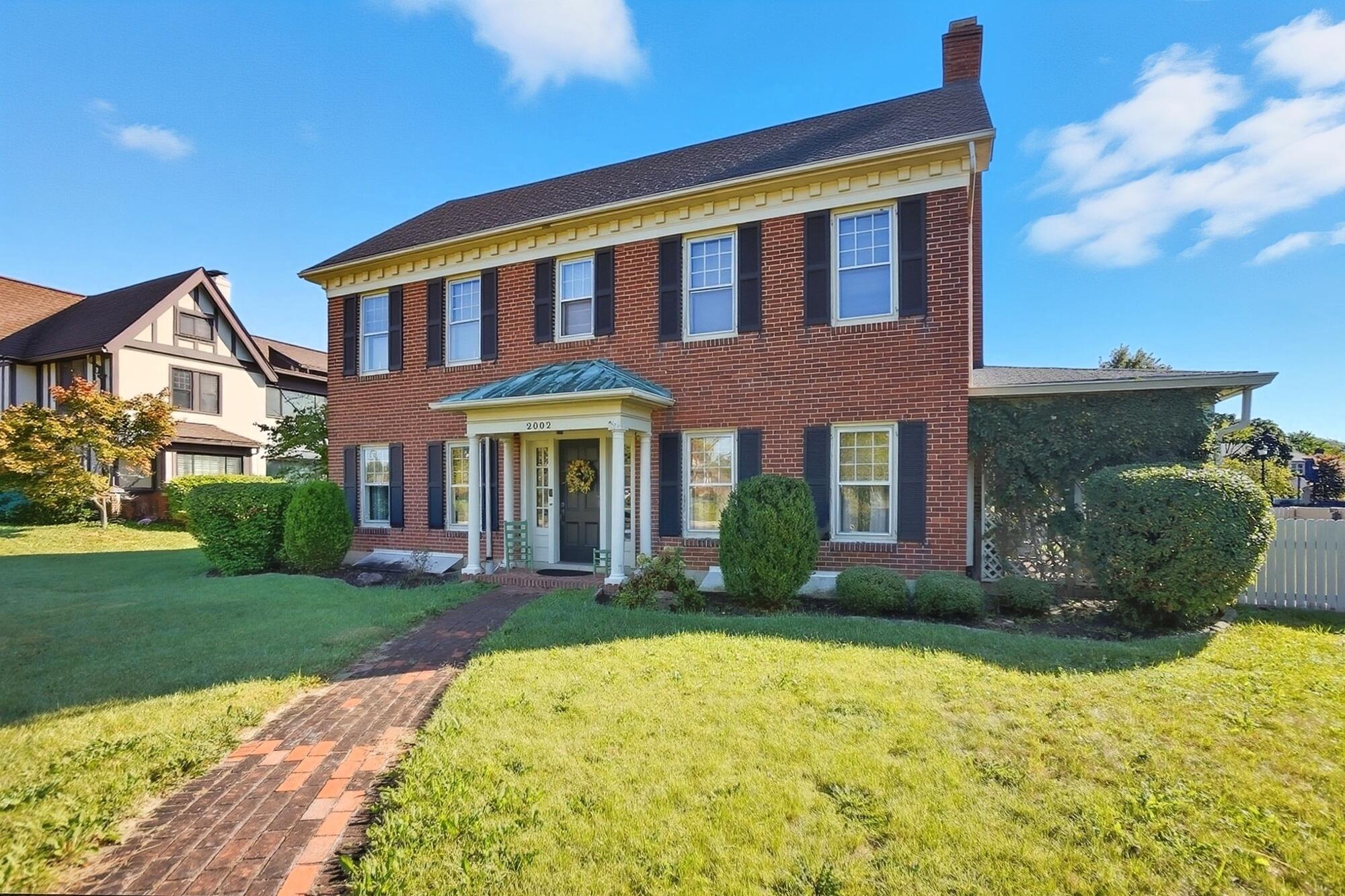 2002 Fountain Boulevard, Springfield, Ohio 45504