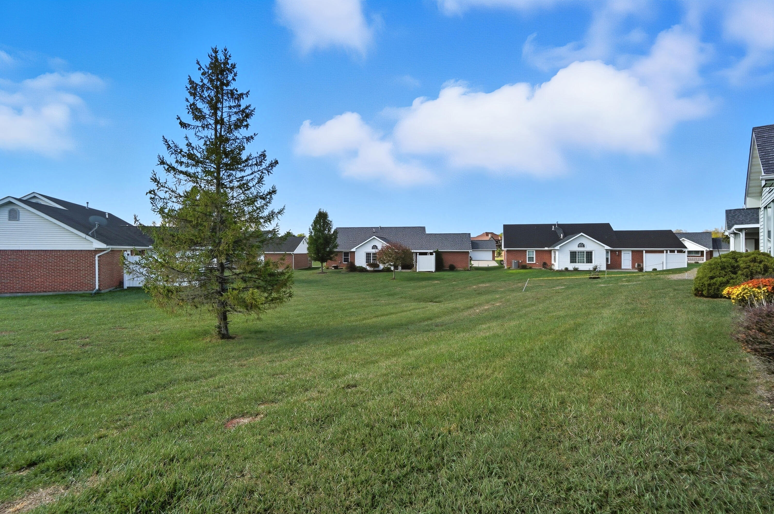 1781 Pinehurst Drive, Springfield, Ohio 45502