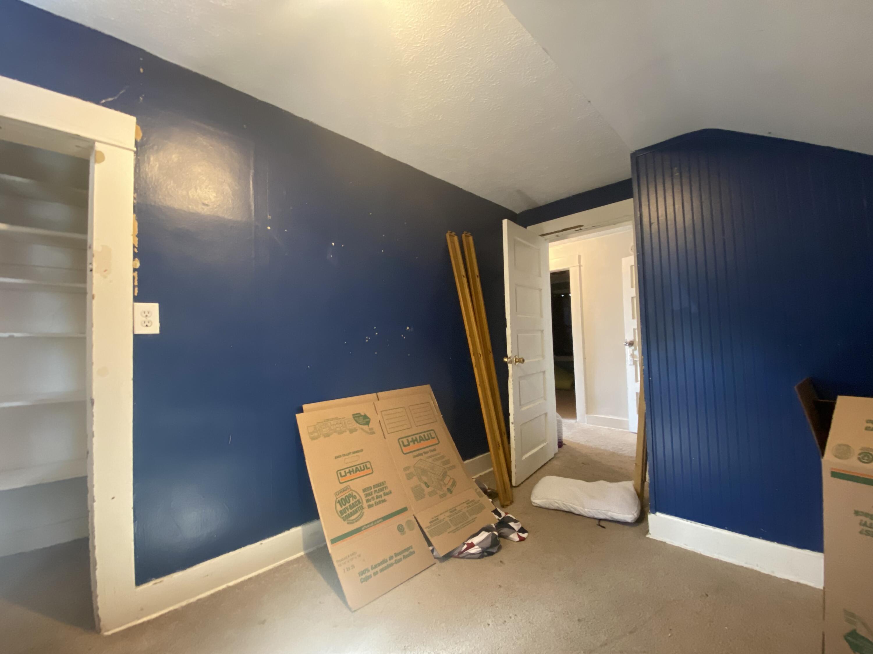 112 Burnett Road, Springfield, Ohio 45503