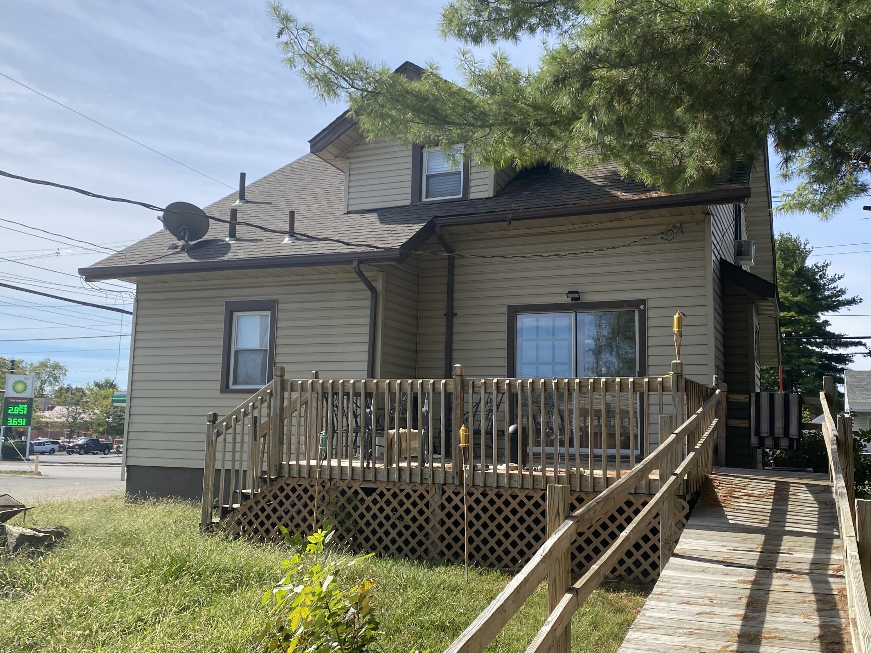 112 Burnett Road, Springfield, Ohio 45503