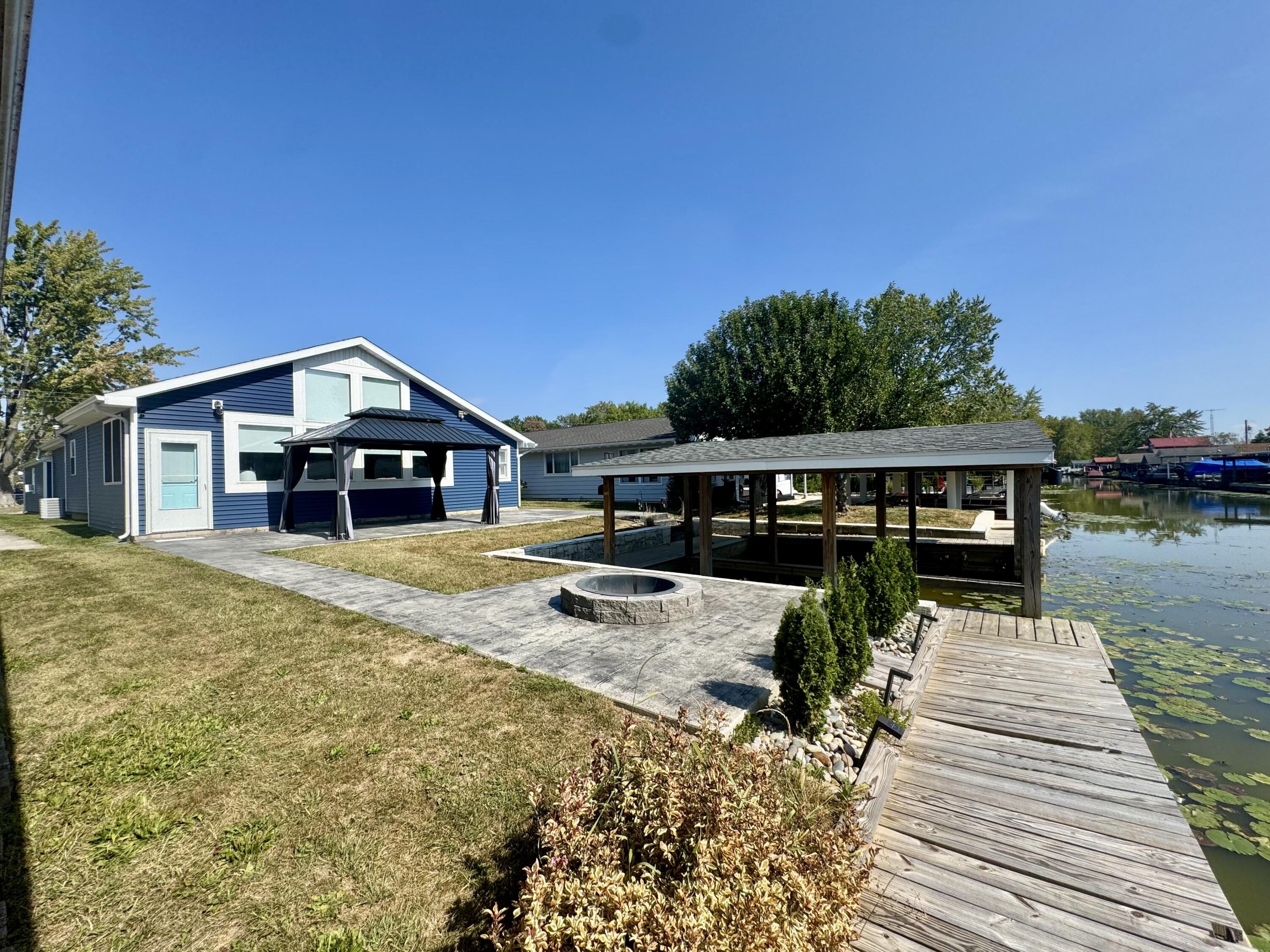 11546 Horseshoe Channel Drive, Lakeview, Ohio 43331