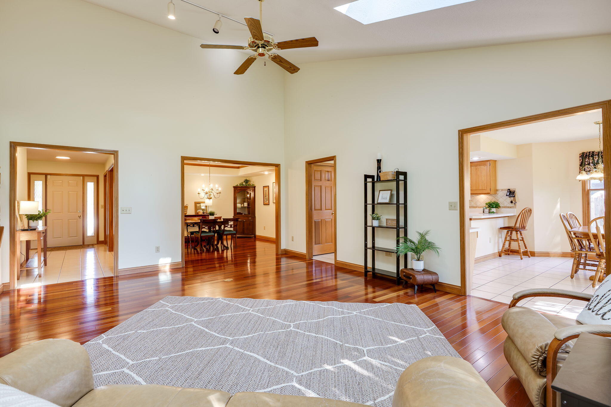 768 Stonehenge Drive, Tipp City, Ohio 45371
