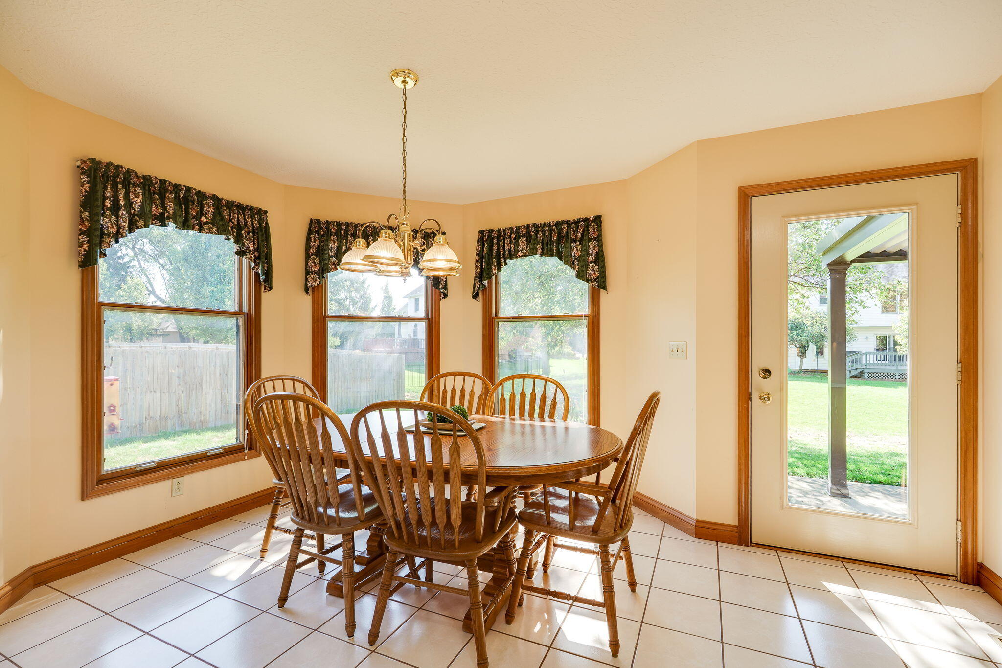 768 Stonehenge Drive, Tipp City, Ohio 45371