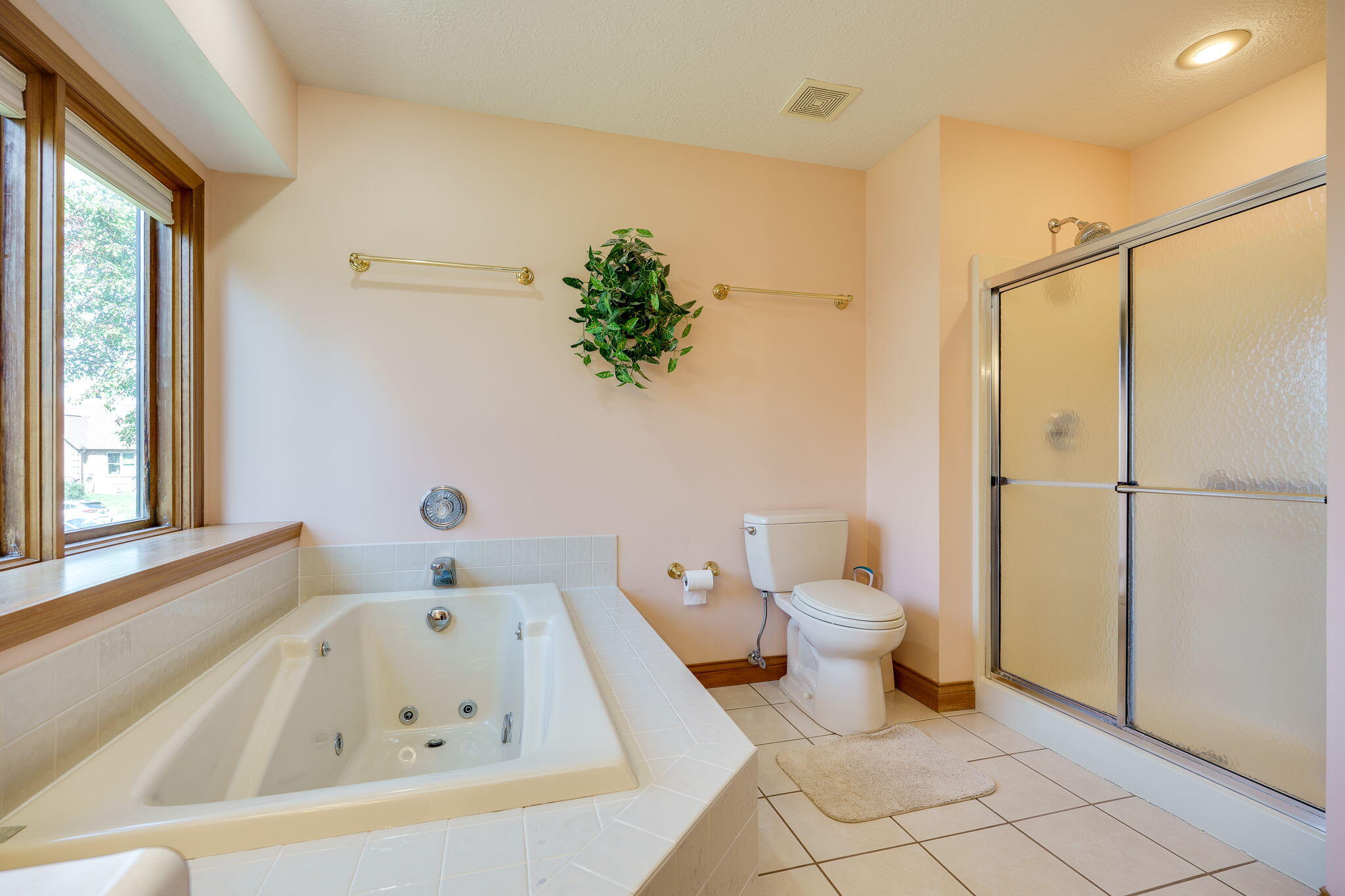 768 Stonehenge Drive, Tipp City, Ohio 45371