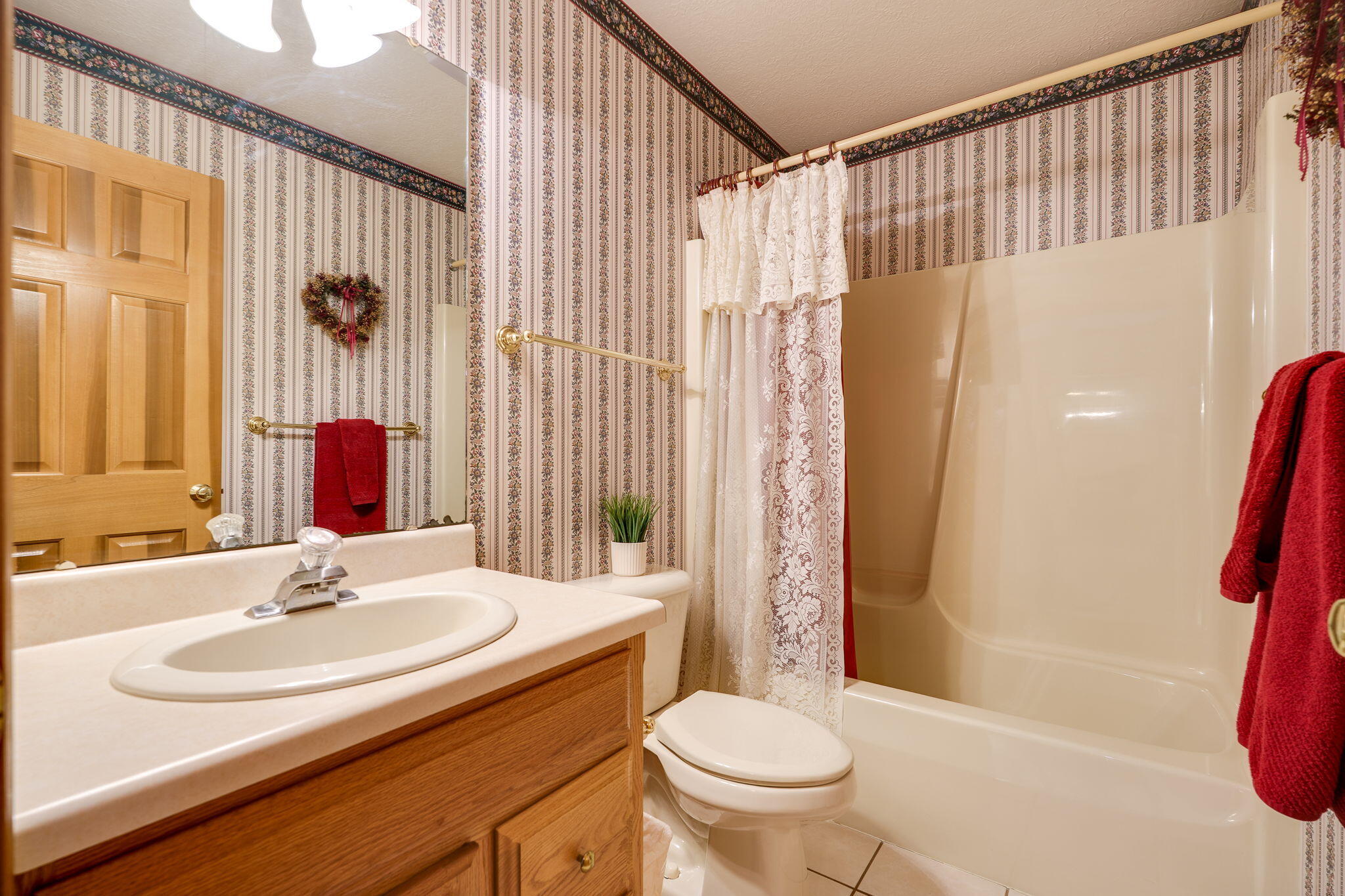 768 Stonehenge Drive, Tipp City, Ohio 45371
