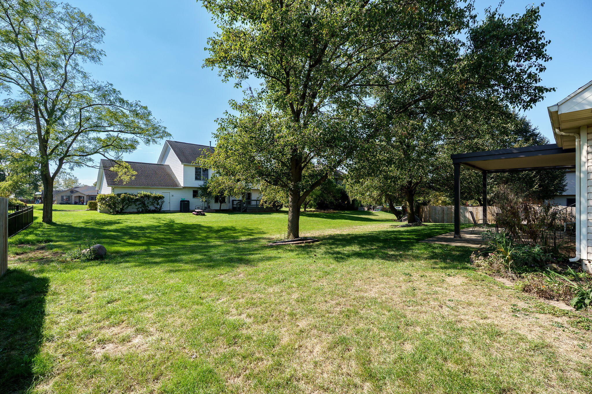 768 Stonehenge Drive, Tipp City, Ohio 45371