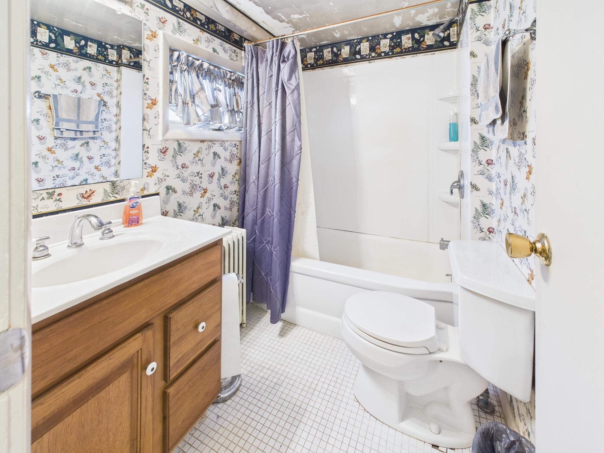 200 Jefferson, Pitsburg, Ohio 45358