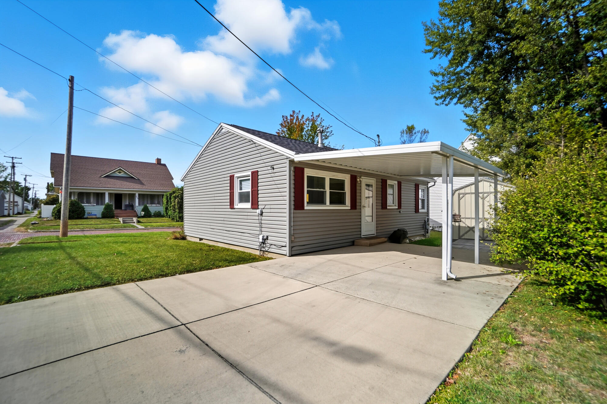 206 Court Street, Wapakoneta, Ohio 45895