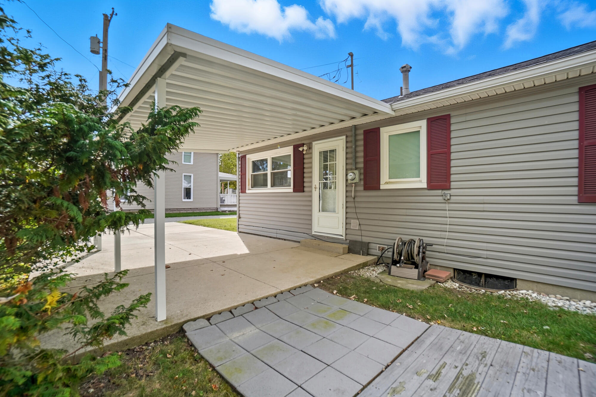 206 Court Street, Wapakoneta, Ohio 45895
