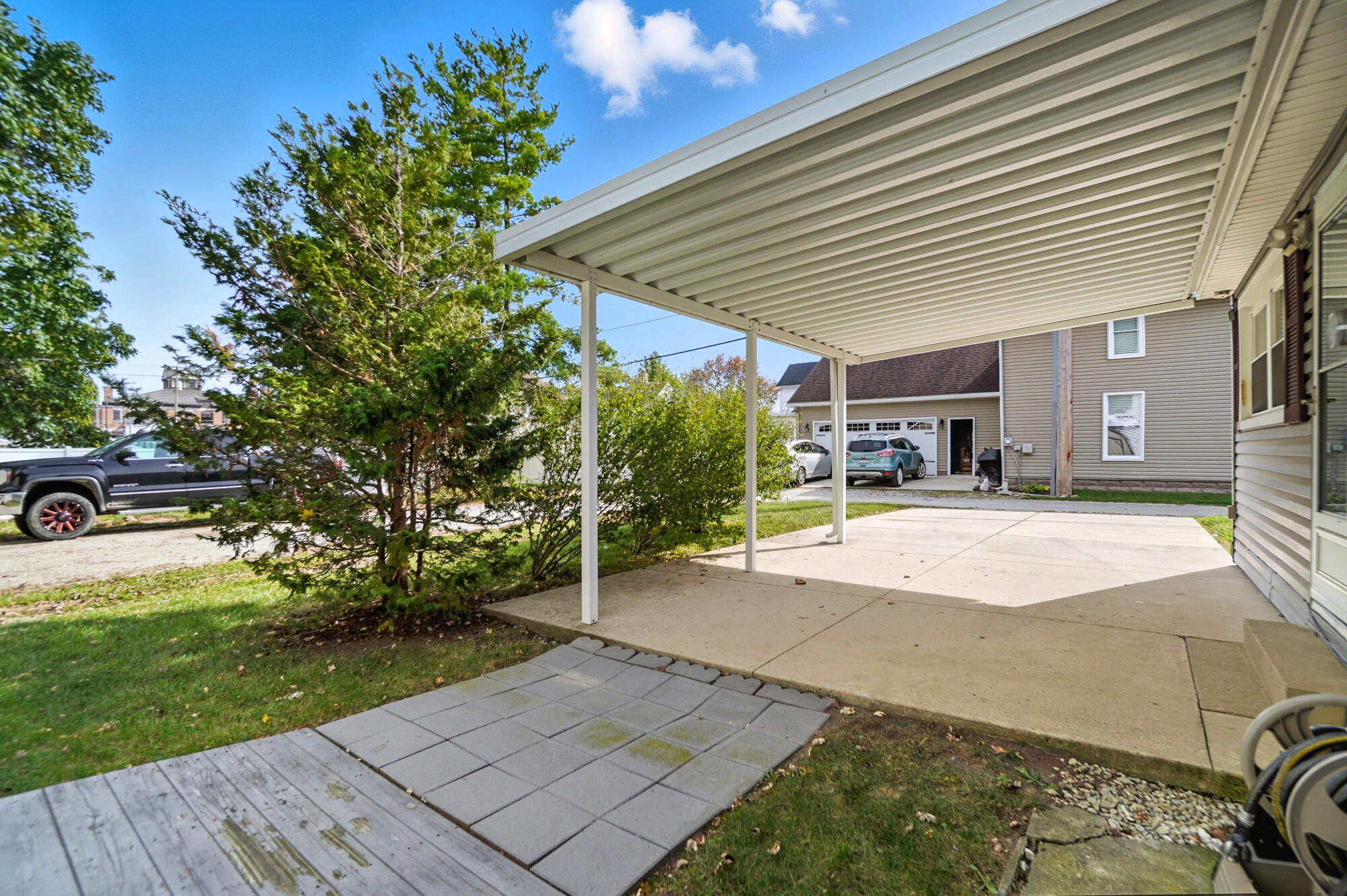 206 Court Street, Wapakoneta, Ohio 45895
