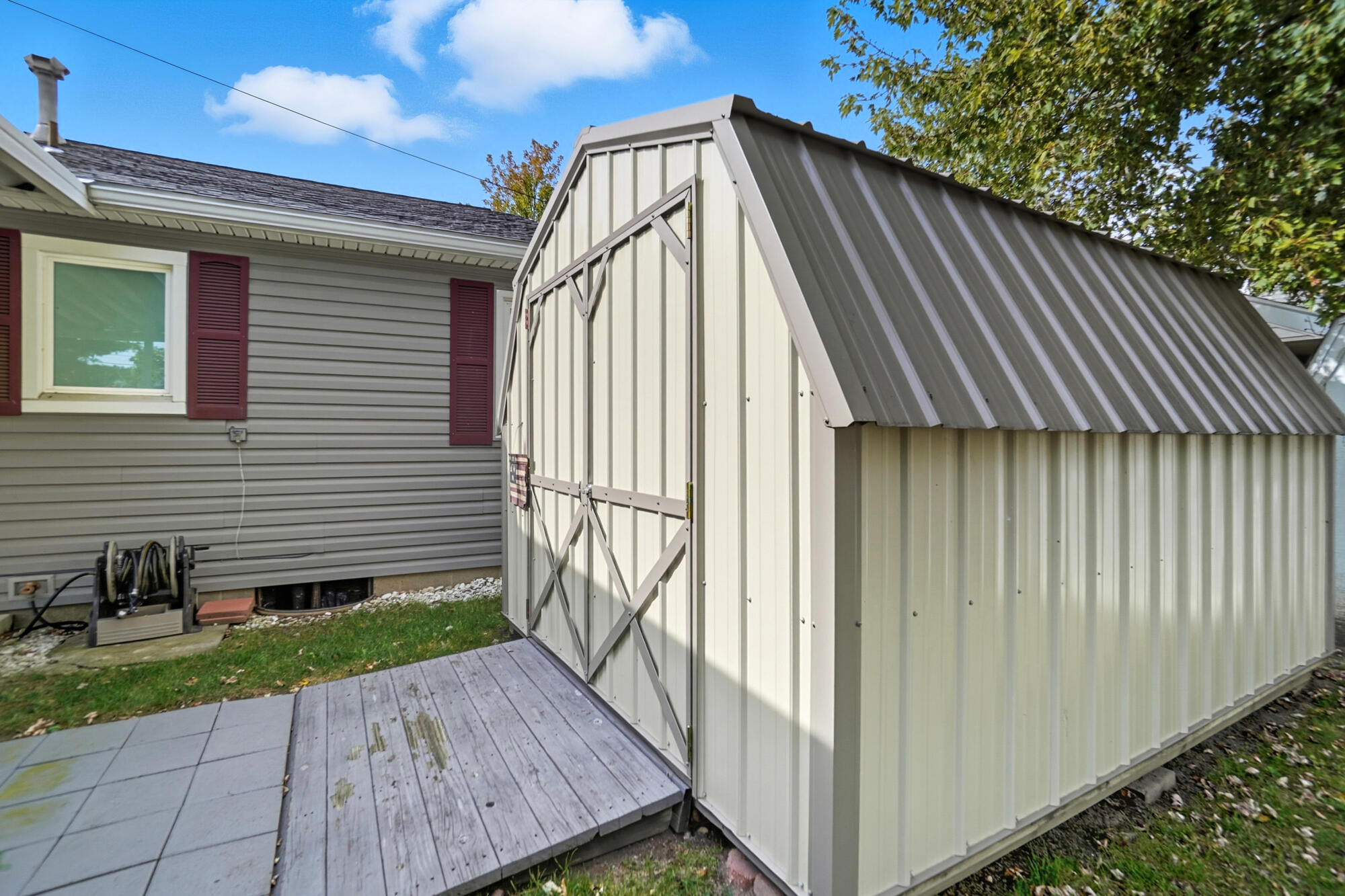 206 Court Street, Wapakoneta, Ohio 45895