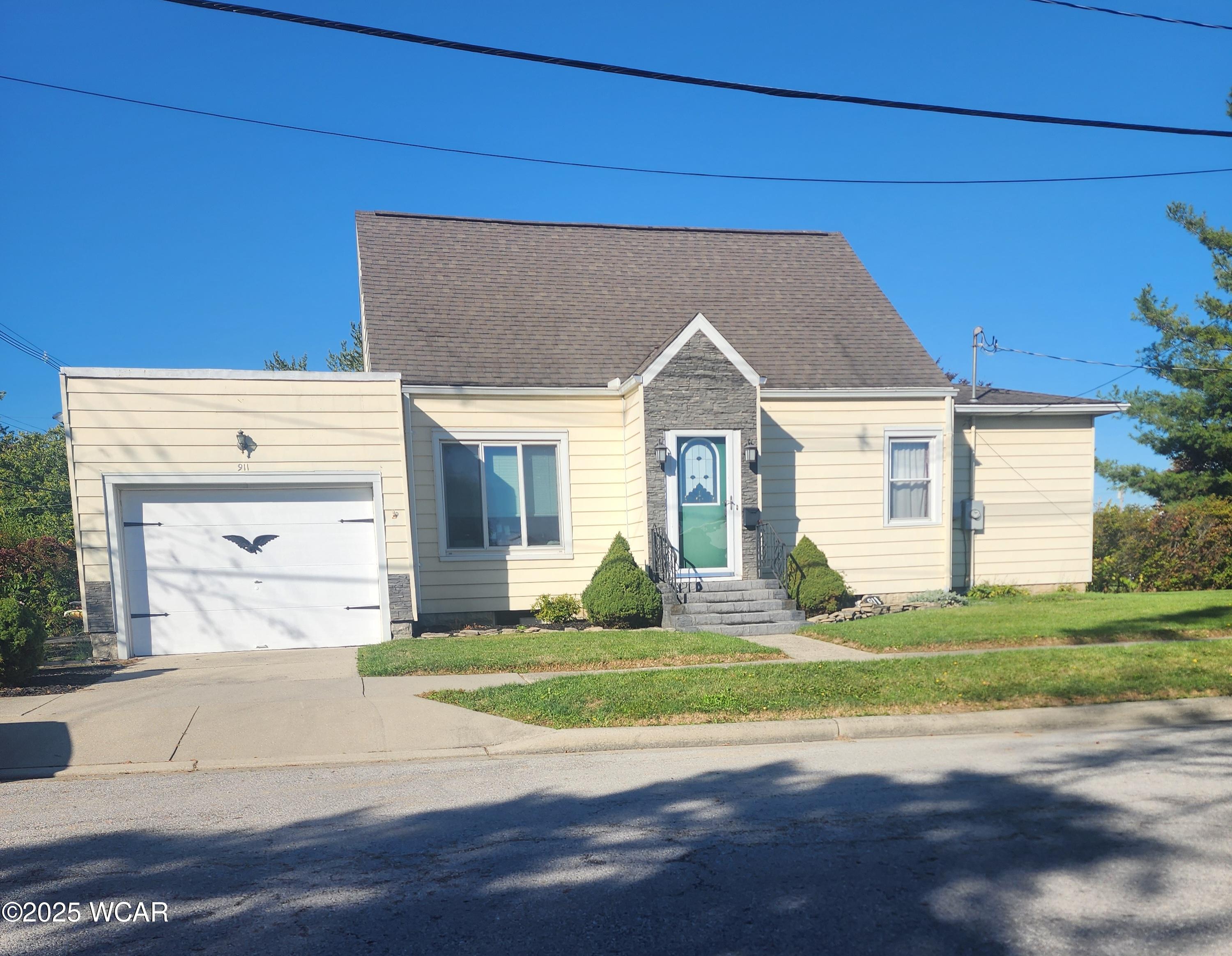 911 Bellefontaine Street, Wapakoneta, Ohio