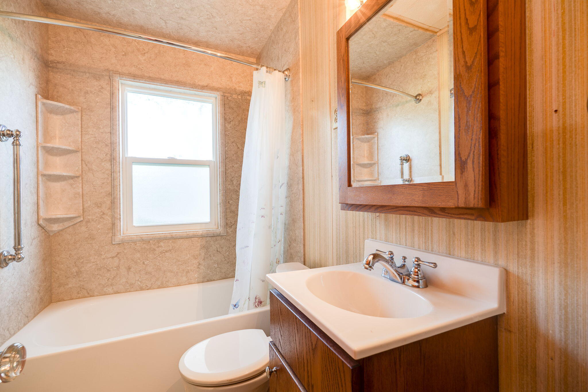 1407 Arlington Drive, Fairborn, Ohio 45324