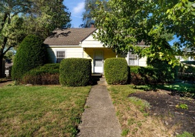 1407 Arlington Drive, Fairborn, Ohio 45324, 3 Bedrooms Bedrooms, ,1 BathroomBathrooms,Residential,For Sale,Arlington,1041940