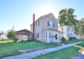 109 Ash Street, Troy, Ohio 45373, 2 Bedrooms Bedrooms, ,1 BathroomBathrooms,Residential,For Sale,Ash,1041938