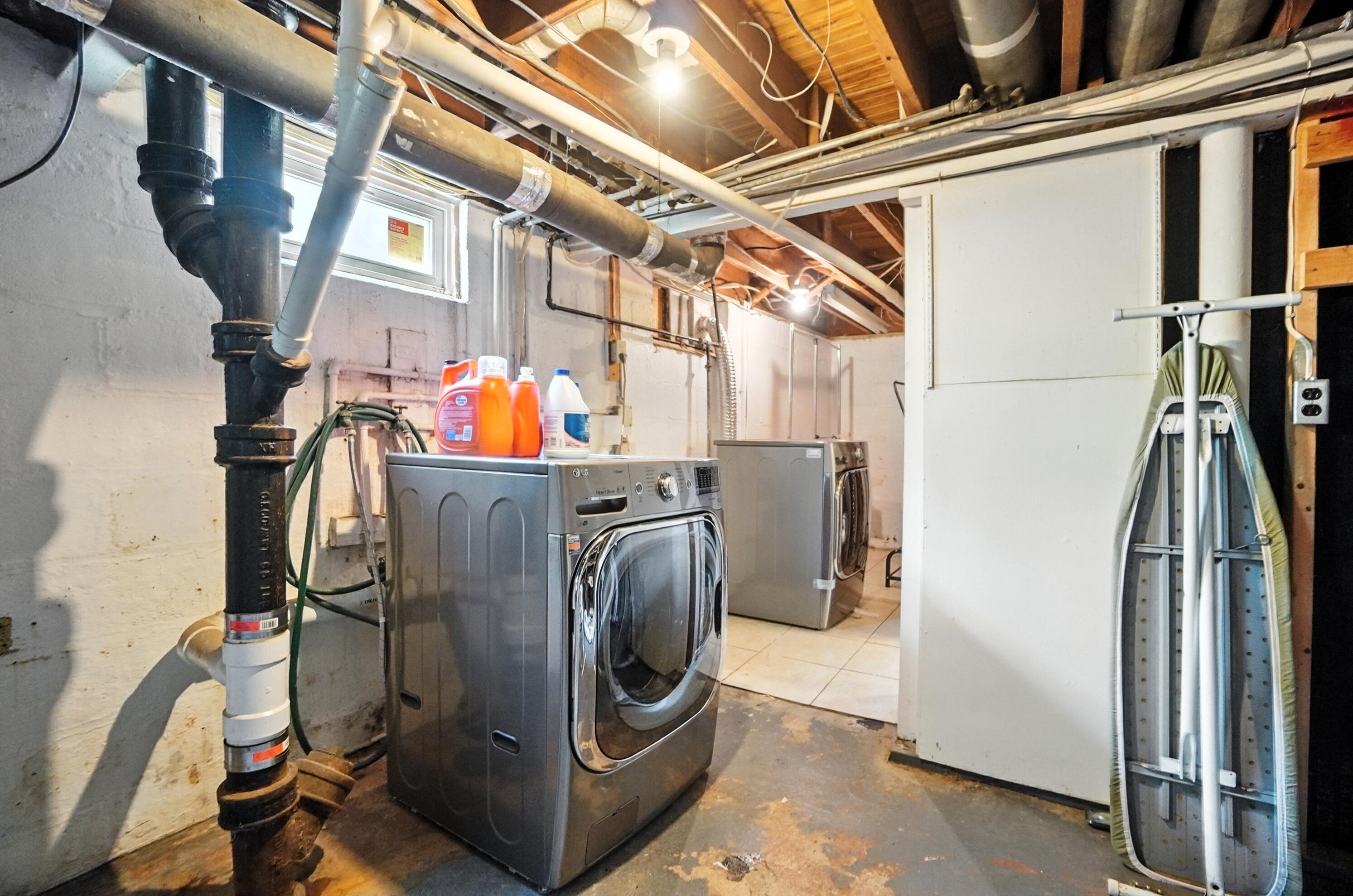 607 Tanglewood Drive, Springfield, Ohio 45504