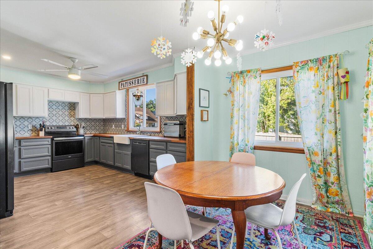 206 Lincoln Place, Urbana, Ohio 43078