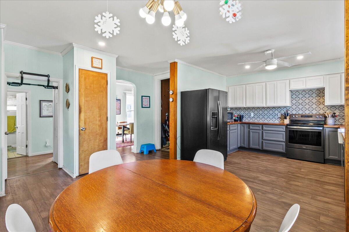206 Lincoln Place, Urbana, Ohio 43078