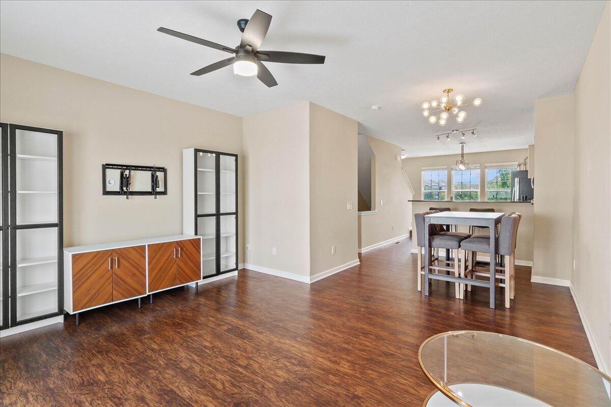 5726 Hayden Run Boulevard, Dublin, Ohio 43016