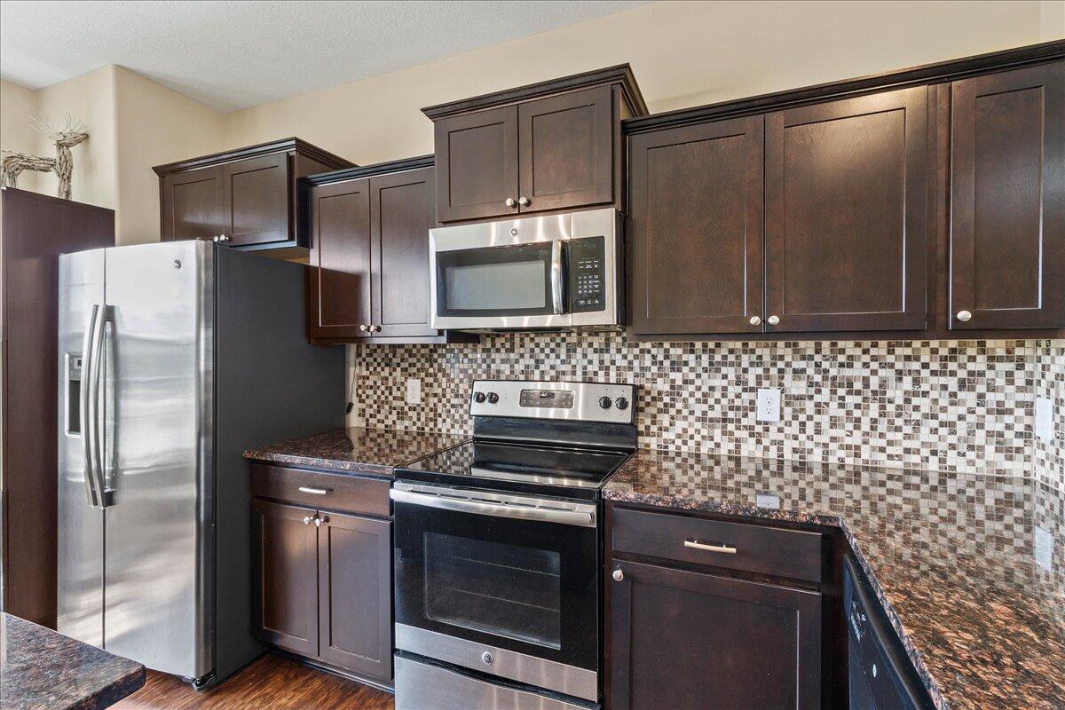 5726 Hayden Run Boulevard, Dublin, Ohio 43016