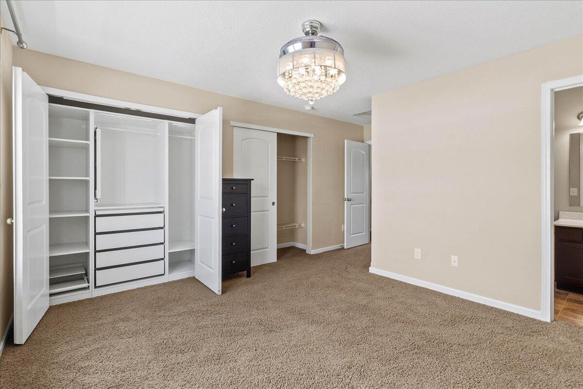 5726 Hayden Run Boulevard, Dublin, Ohio 43016