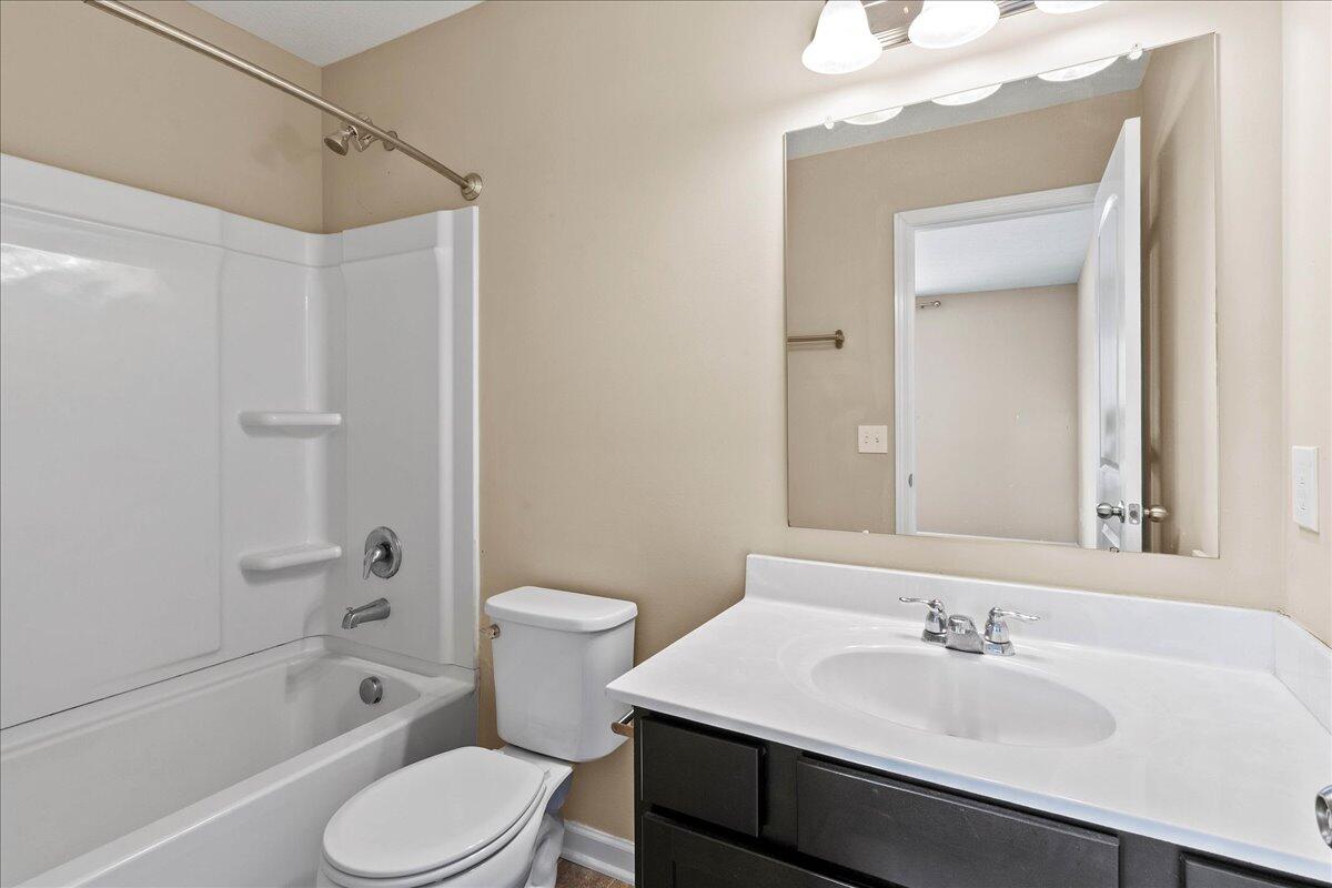 5726 Hayden Run Boulevard, Dublin, Ohio 43016