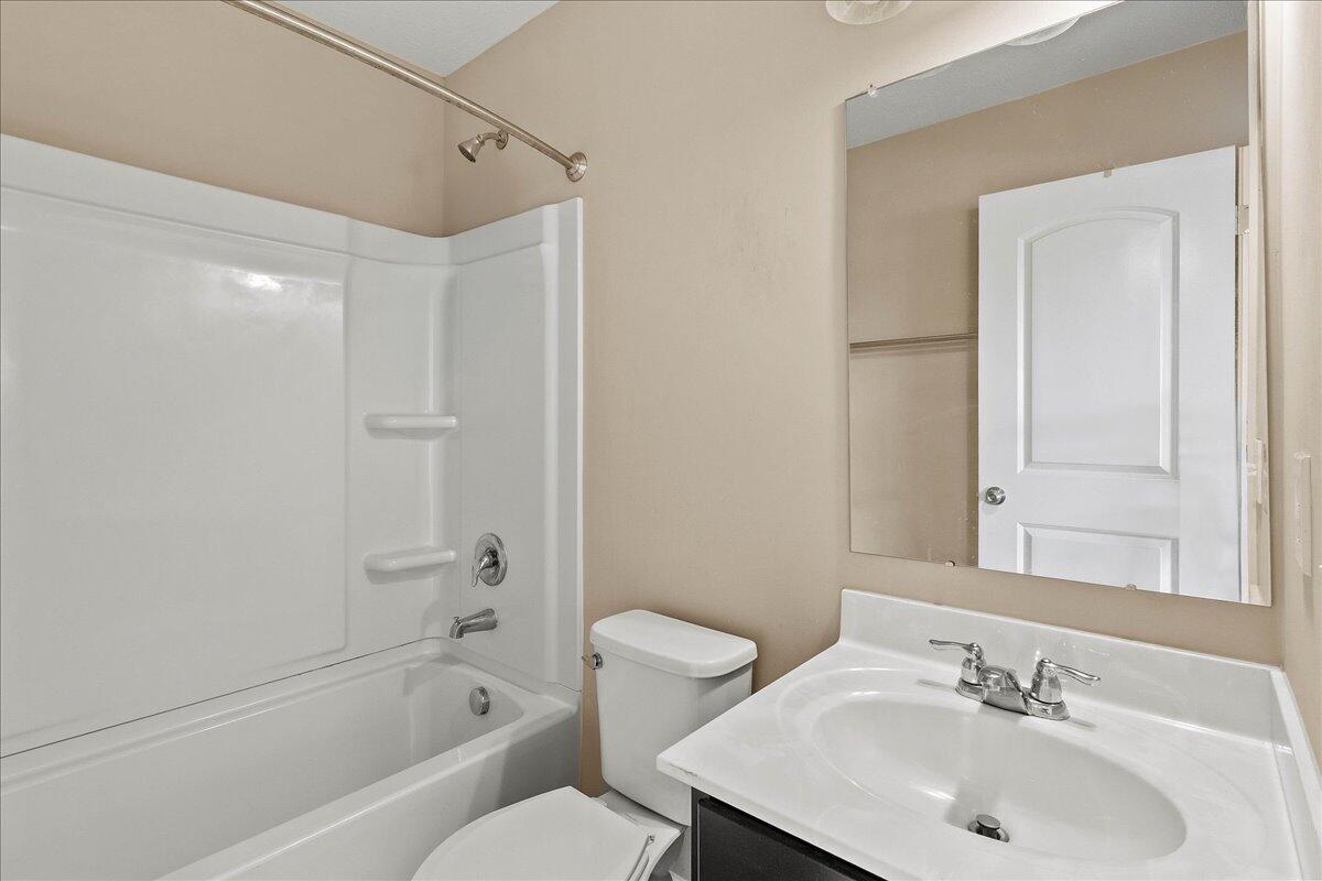 5726 Hayden Run Boulevard, Dublin, Ohio 43016