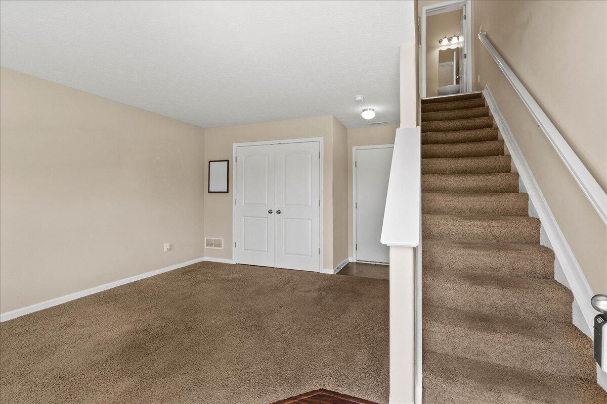 5726 Hayden Run Boulevard, Dublin, Ohio 43016