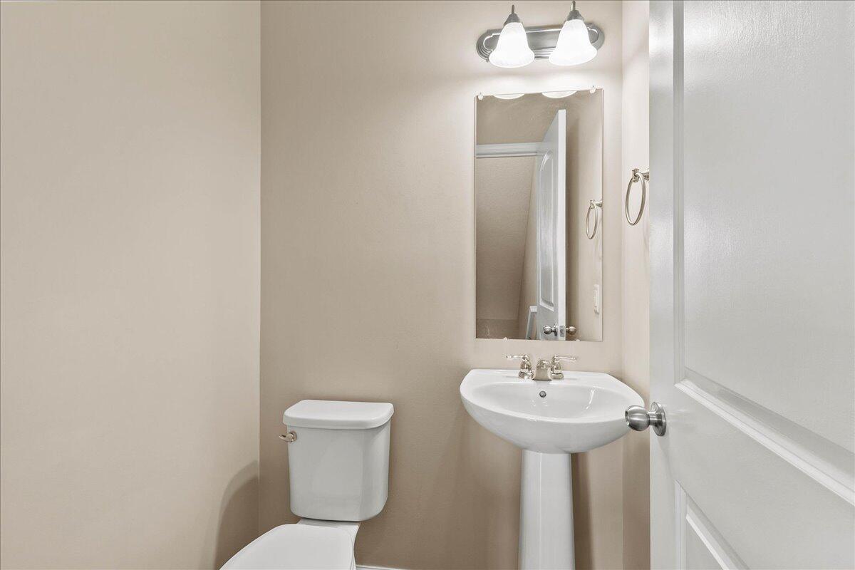 5726 Hayden Run Boulevard, Dublin, Ohio 43016
