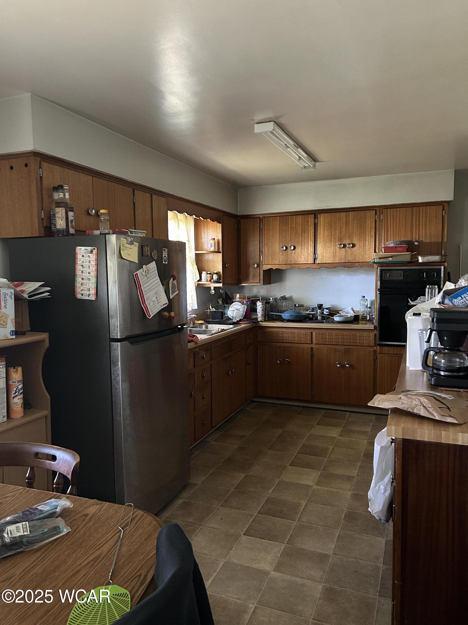 2225 Cable Road, Lima, Ohio