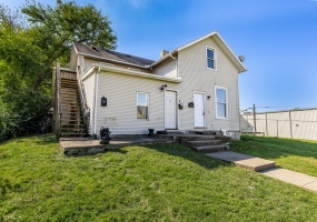 7-11 Mulberry, Springfield, Ohio 45506, 2 Bedrooms Bedrooms, ,3 BathroomsBathrooms,Multi Family,For Sale,Mulberry,1041961
